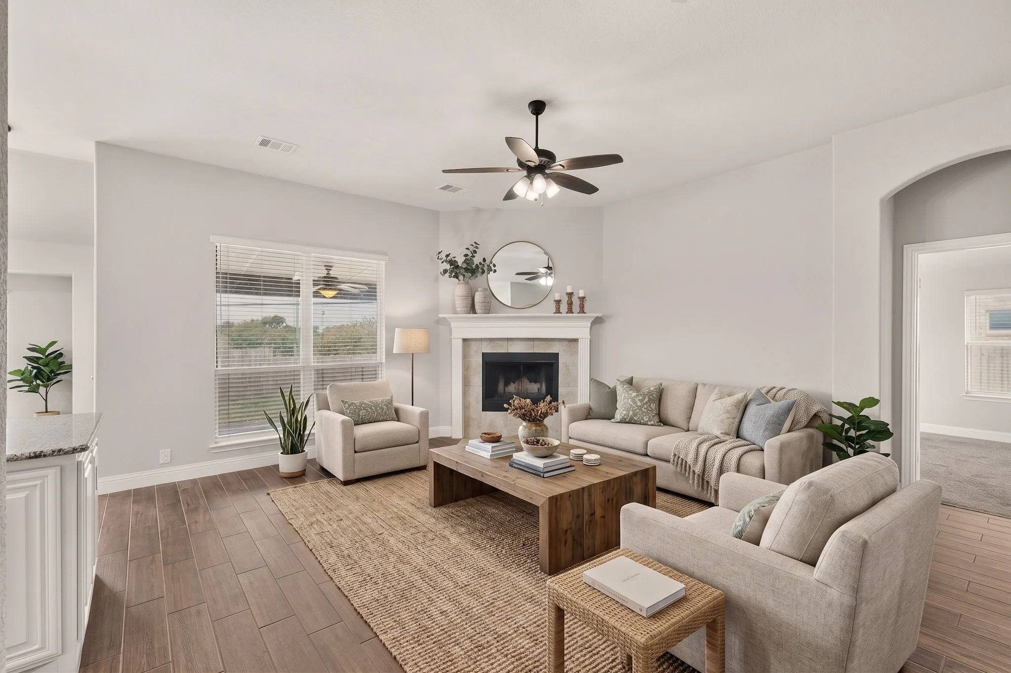Single Family Residence For Sale in Tarrant County , 1660 Irene Drive, Crowley, Texas 76036, 3 Bedroom, 2 Bathroom, 2 Garage spaces, 2,315 Sqft, built in 2019, mls#21390063, Real Estate Agent in Crowley, Homes For Sale in Tarrant county, Homes For Sale in Crowley, Realtor in Crowley Texas, Real Estate Brokerage Independent Realty Texas, Luminita Cordes Realtor