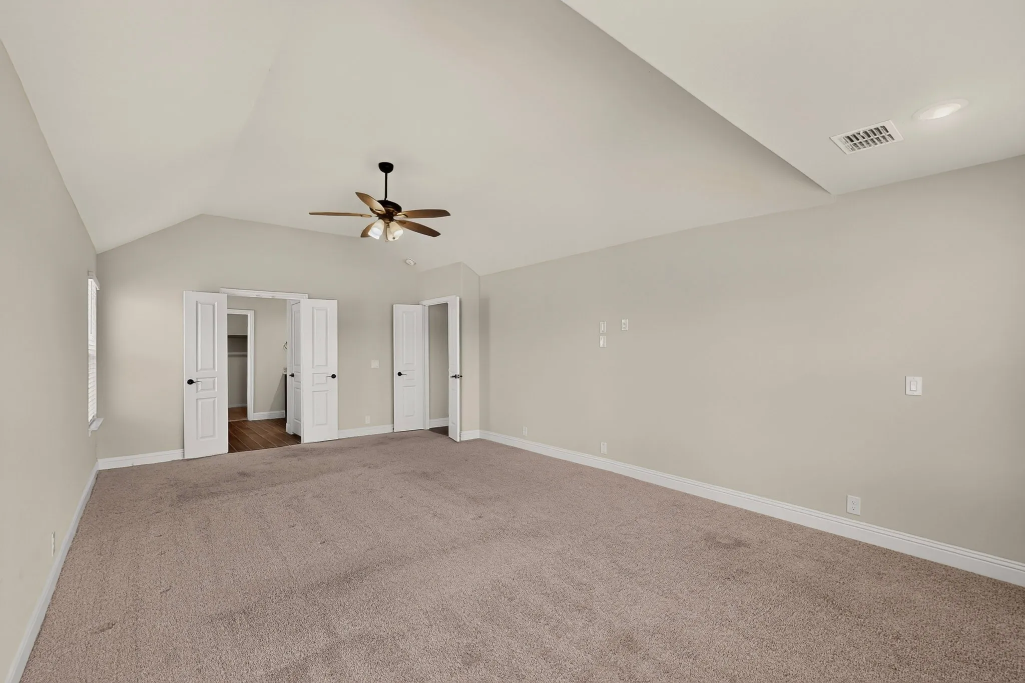 Single Family Residence For Sale in Tarrant County , 1660 Irene Drive, Crowley, Texas 76036, 3 Bedroom, 2 Bathroom, 2 Garage spaces, 2,315 Sqft, built in 2019, mls#21390063, Real Estate Agent in Crowley, Homes For Sale in Tarrant county, Homes For Sale in Crowley, Realtor in Crowley Texas, Real Estate Brokerage Independent Realty Texas, Luminita Cordes Realtor