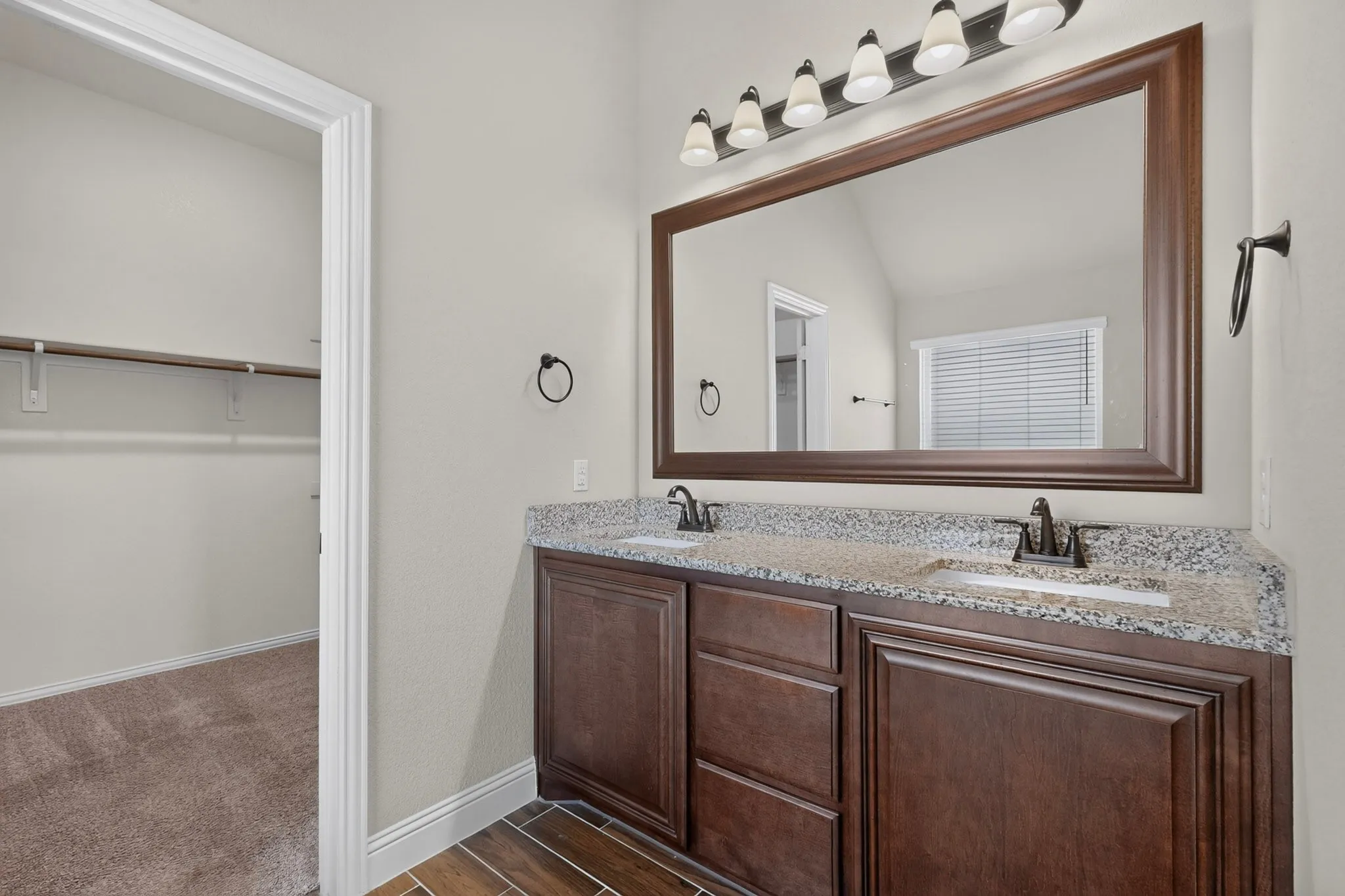 Single Family Residence For Sale in Tarrant County , 1660 Irene Drive, Crowley, Texas 76036, 3 Bedroom, 2 Bathroom, 2 Garage spaces, 2,315 Sqft, built in 2019, mls#21390063, Real Estate Agent in Crowley, Homes For Sale in Tarrant county, Homes For Sale in Crowley, Realtor in Crowley Texas, Real Estate Brokerage Independent Realty Texas, Luminita Cordes Realtor
