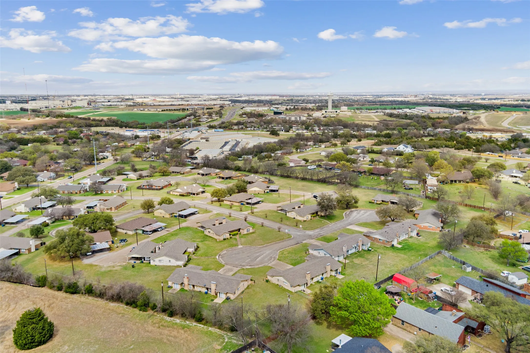 Duplex For Sale in Mc Lennan County , 100 E Gruver Circle 102, Hewitt, Texas 76643, 0, 0, Garage spaces, 0 Sqft, built in 1978, mls#21392683, Real Estate Agent in Hewitt, Homes For Sale in Mc Lennan county, Homes For Sale in Hewitt, Realtor in Hewitt Texas, Real Estate Brokerage Independent Realty Texas, Luminita Cordes Realtor
