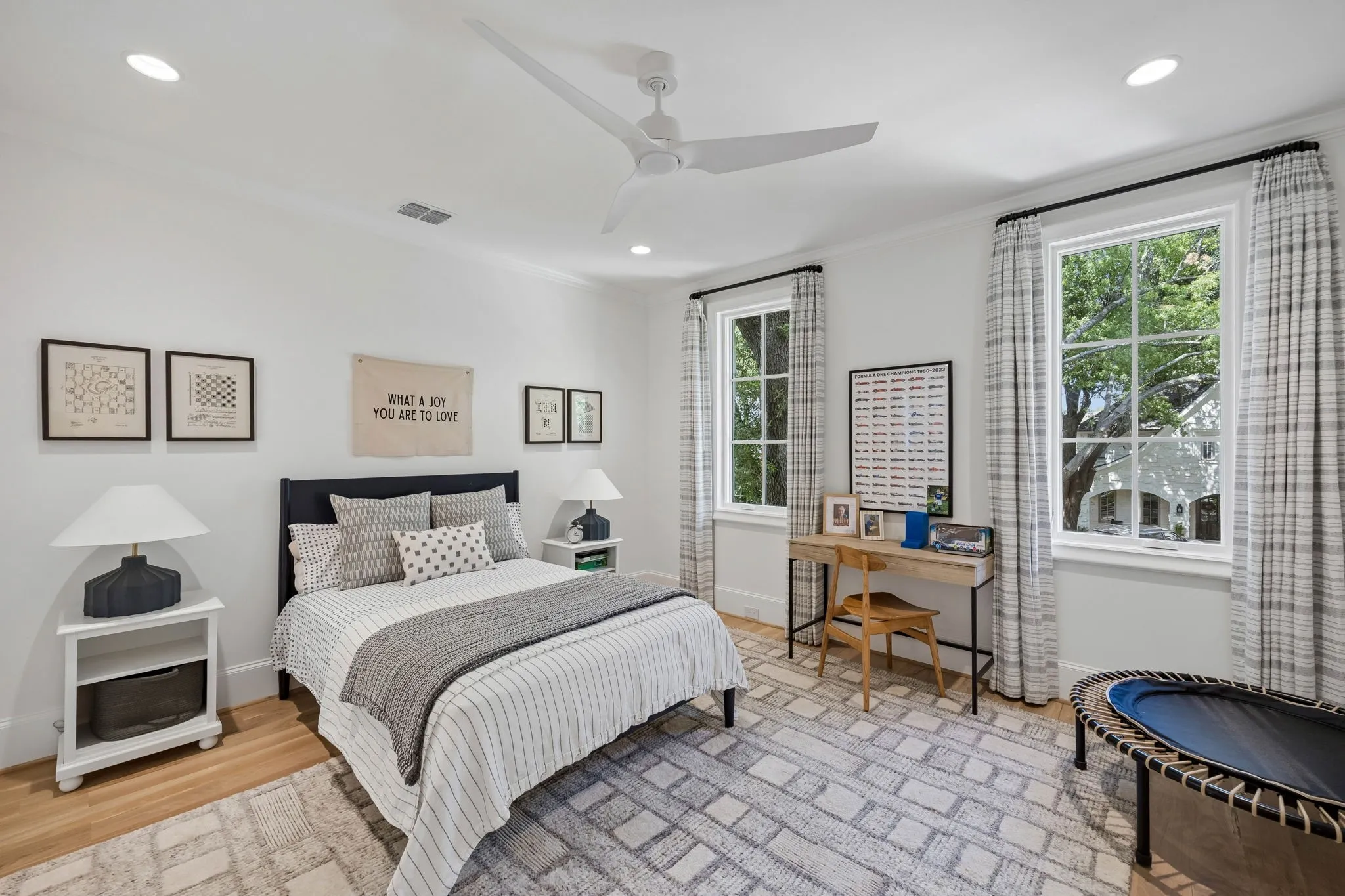 Single Family Residence For Sale in Dallas County , 4009 Purdue Avenue, University Park, Texas 75225, 5 Bedroom, 6 Bathroom, 2 Garage spaces, 5,379 Sqft, built in 2025, mls#21389119, Real Estate Agent in University Park, Homes For Sale in Dallas county, Homes For Sale in University Park, Realtor in University Park Texas, Real Estate Brokerage Independent Realty Texas, Luminita Cordes Realtor