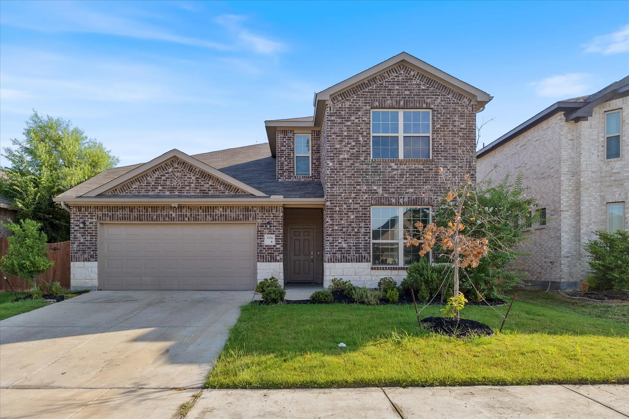 Single Family Residence For Sale in Kaufman County , 3226 Sioux Trail, Crandall, Texas 75114, 4 Bedroom, 3 Bathroom, 2 Garage spaces, 2,403 Sqft, built in 2022, mls#21392687, Real Estate Agent in Crandall, Homes For Sale in Kaufman county, Homes For Sale in Crandall, Realtor in Crandall Texas, Real Estate Brokerage Independent Realty Texas, Luminita Cordes Realtor