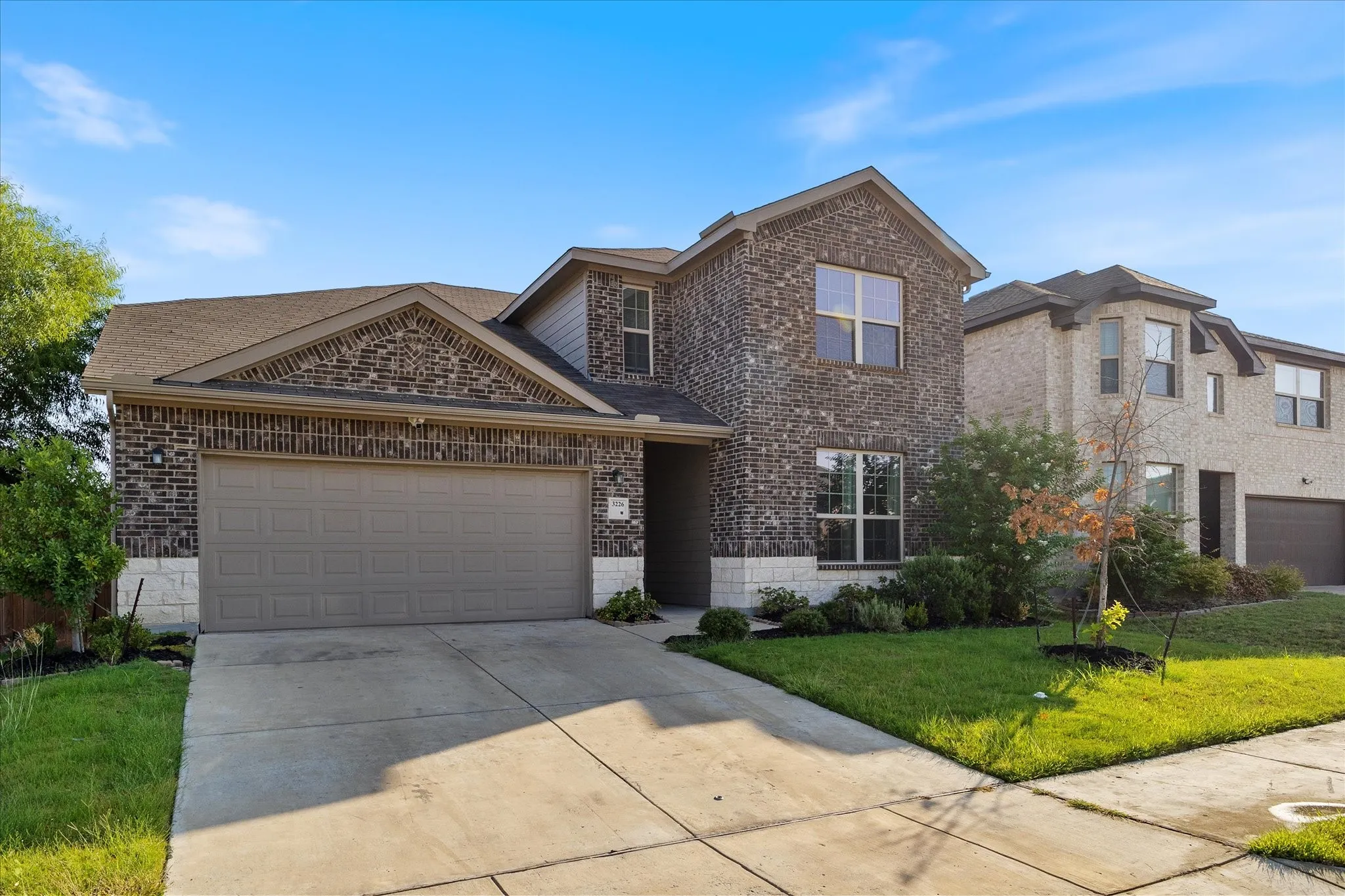Single Family Residence For Sale in Kaufman County , 3226 Sioux Trail, Crandall, Texas 75114, 4 Bedroom, 3 Bathroom, 2 Garage spaces, 2,403 Sqft, built in 2022, mls#21392687, Real Estate Agent in Crandall, Homes For Sale in Kaufman county, Homes For Sale in Crandall, Realtor in Crandall Texas, Real Estate Brokerage Independent Realty Texas, Luminita Cordes Realtor