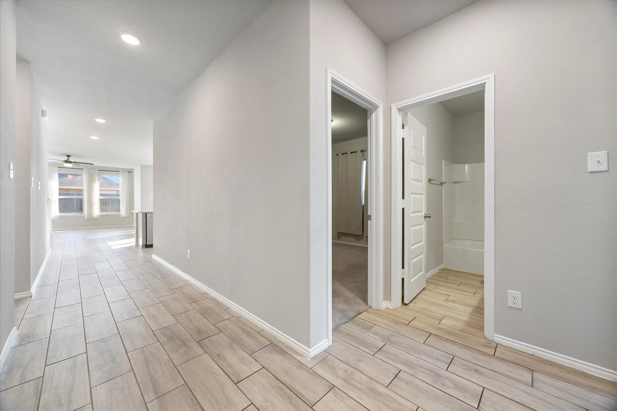 Single Family Residence For Sale in Kaufman County , 3226 Sioux Trail, Crandall, Texas 75114, 4 Bedroom, 3 Bathroom, 2 Garage spaces, 2,403 Sqft, built in 2022, mls#21392687, Real Estate Agent in Crandall, Homes For Sale in Kaufman county, Homes For Sale in Crandall, Realtor in Crandall Texas, Real Estate Brokerage Independent Realty Texas, Luminita Cordes Realtor