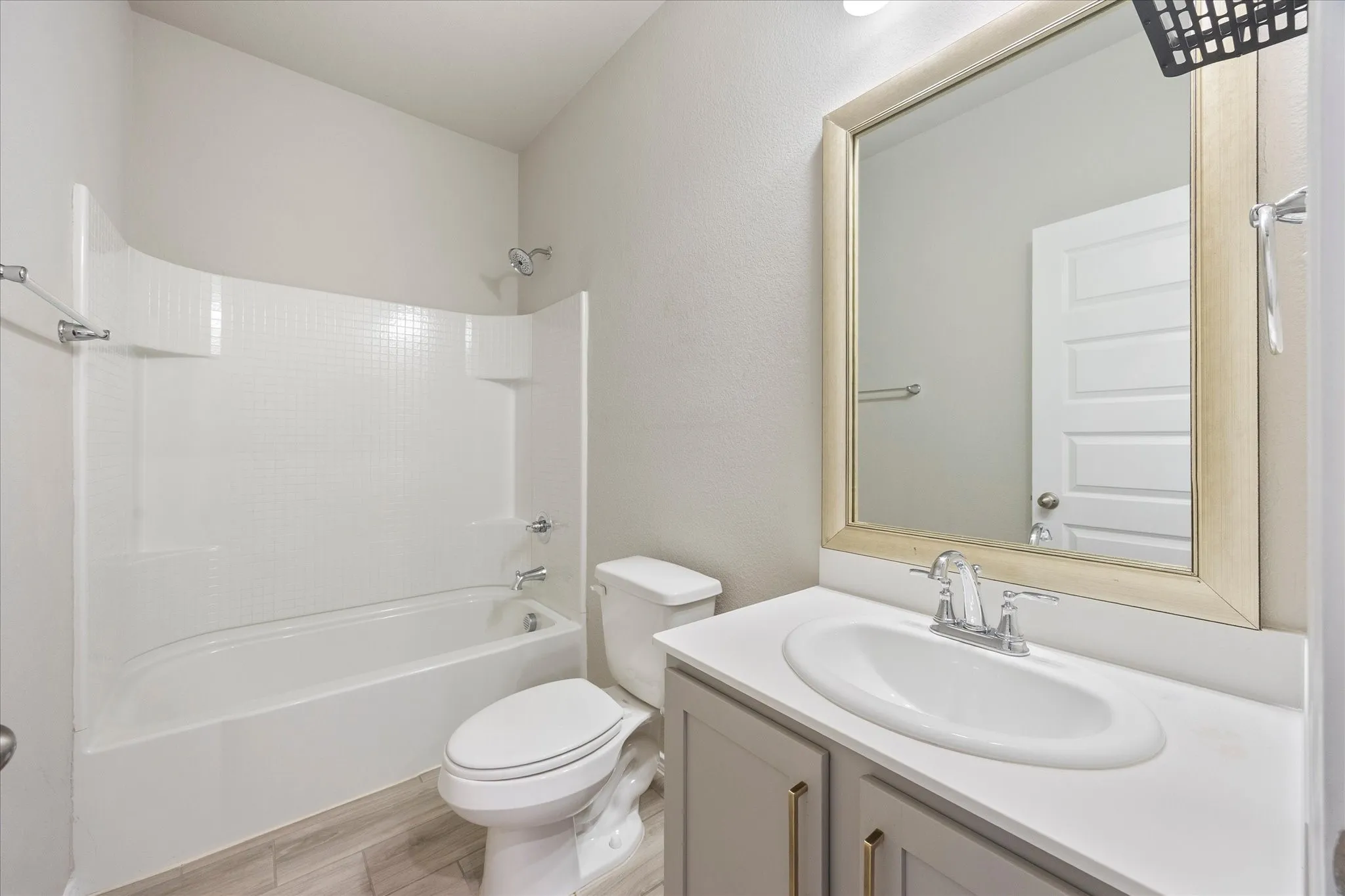 Single Family Residence For Sale in Kaufman County , 3226 Sioux Trail, Crandall, Texas 75114, 4 Bedroom, 3 Bathroom, 2 Garage spaces, 2,403 Sqft, built in 2022, mls#21392687, Real Estate Agent in Crandall, Homes For Sale in Kaufman county, Homes For Sale in Crandall, Realtor in Crandall Texas, Real Estate Brokerage Independent Realty Texas, Luminita Cordes Realtor