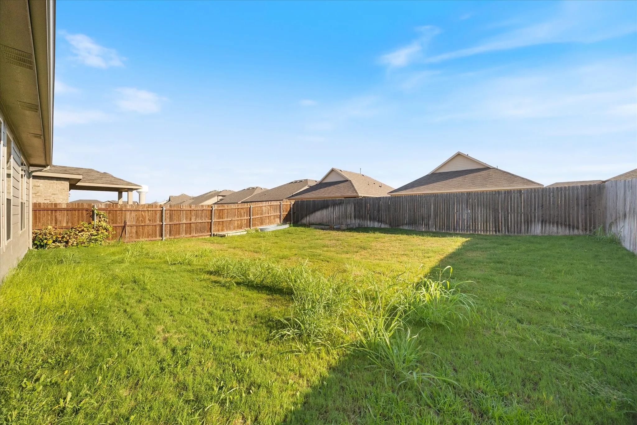 Single Family Residence For Sale in Kaufman County , 3226 Sioux Trail, Crandall, Texas 75114, 4 Bedroom, 3 Bathroom, 2 Garage spaces, 2,403 Sqft, built in 2022, mls#21392687, Real Estate Agent in Crandall, Homes For Sale in Kaufman county, Homes For Sale in Crandall, Realtor in Crandall Texas, Real Estate Brokerage Independent Realty Texas, Luminita Cordes Realtor