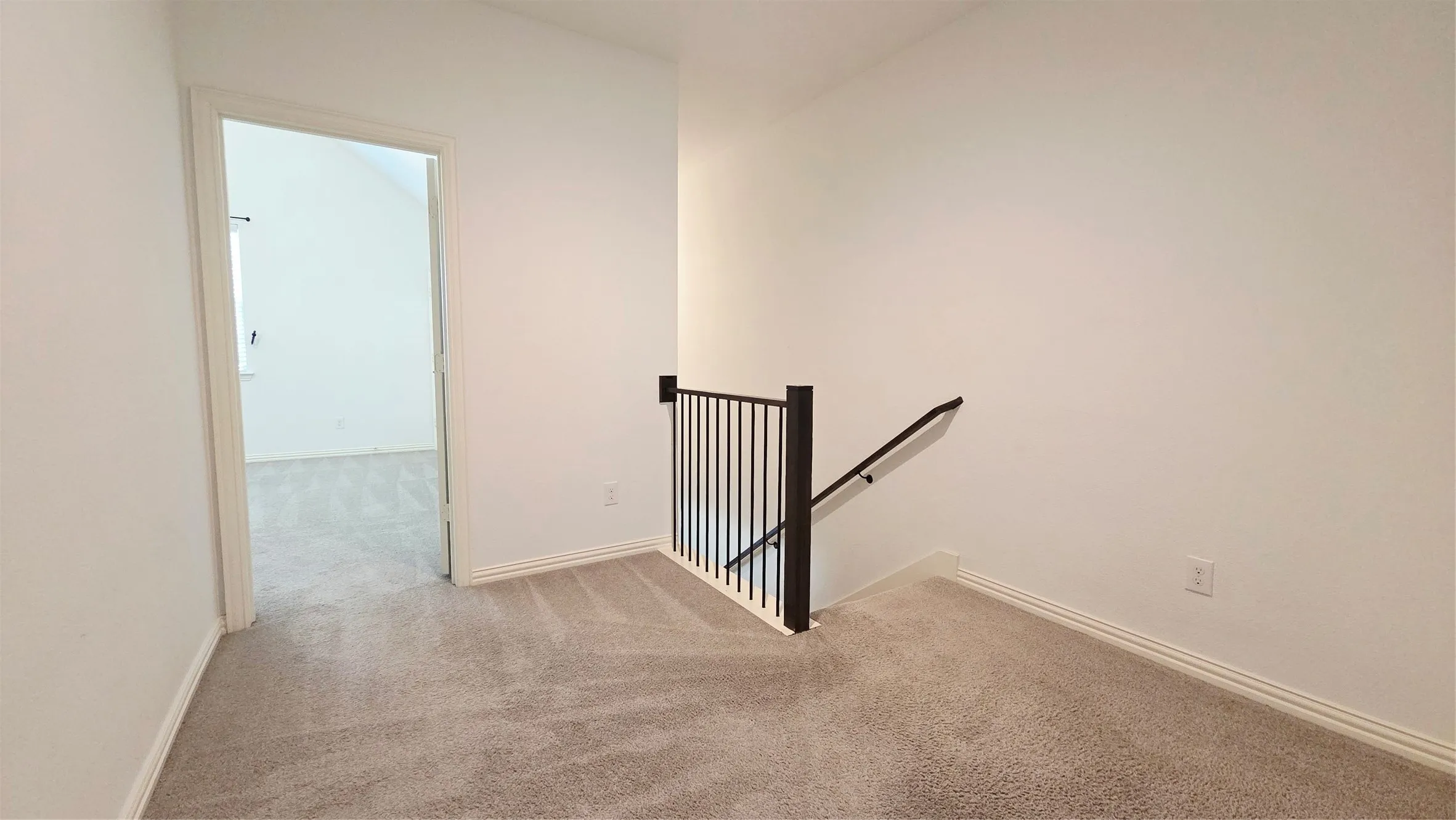 Townhouse For Rent in Collin County , 6209 Davison Way, Mc Kinney, Texas 75070, 3 Bedroom, 3 Bathroom, 2 Garage spaces, 1,695 Sqft, built in 2018, mls#21392681, Real Estate Agent in Mc Kinney, Homes For Rent in Collin county, Homes For Rent in Mc Kinney, Realtor in Mc Kinney Texas, Real Estate Brokerage Independent Realty Texas, Luminita Cordes Realtor