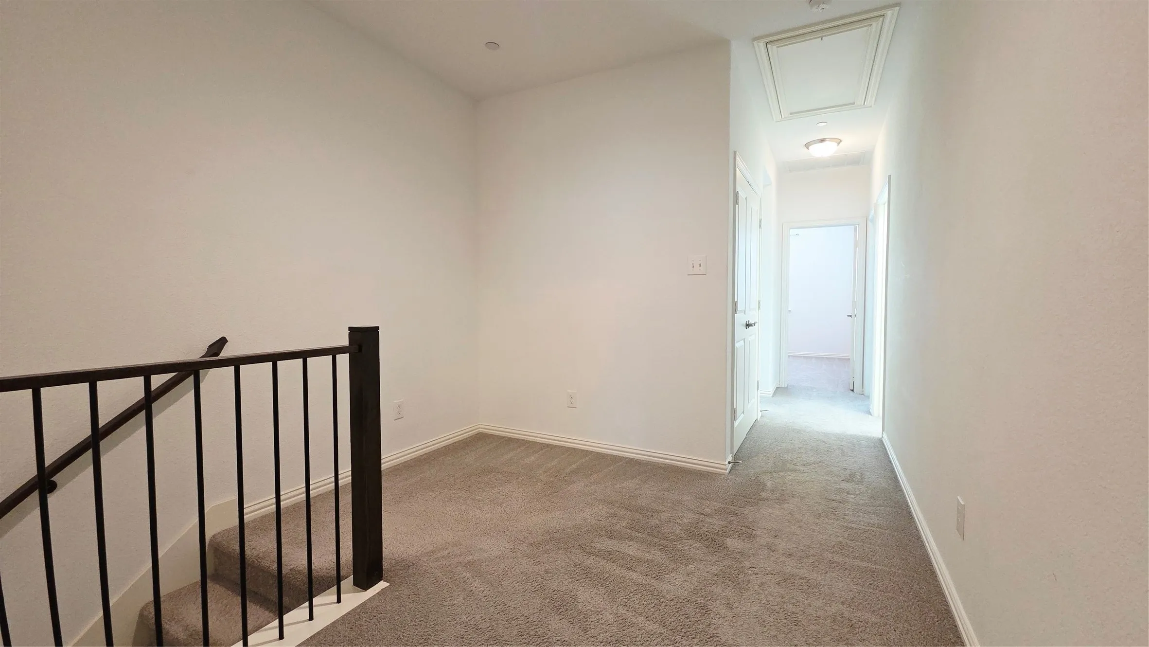 Townhouse For Rent in Collin County , 6209 Davison Way, Mc Kinney, Texas 75070, 3 Bedroom, 3 Bathroom, 2 Garage spaces, 1,695 Sqft, built in 2018, mls#21392681, Real Estate Agent in Mc Kinney, Homes For Rent in Collin county, Homes For Rent in Mc Kinney, Realtor in Mc Kinney Texas, Real Estate Brokerage Independent Realty Texas, Luminita Cordes Realtor