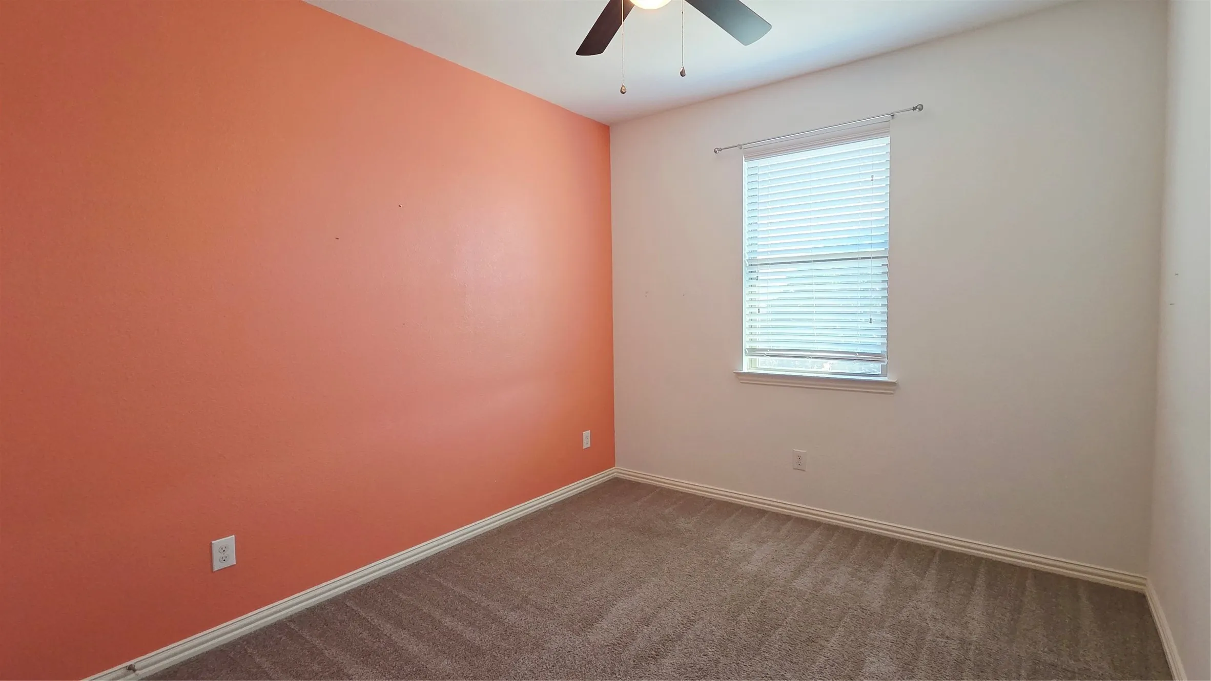 Townhouse For Rent in Collin County , 6209 Davison Way, Mc Kinney, Texas 75070, 3 Bedroom, 3 Bathroom, 2 Garage spaces, 1,695 Sqft, built in 2018, mls#21392681, Real Estate Agent in Mc Kinney, Homes For Rent in Collin county, Homes For Rent in Mc Kinney, Realtor in Mc Kinney Texas, Real Estate Brokerage Independent Realty Texas, Luminita Cordes Realtor