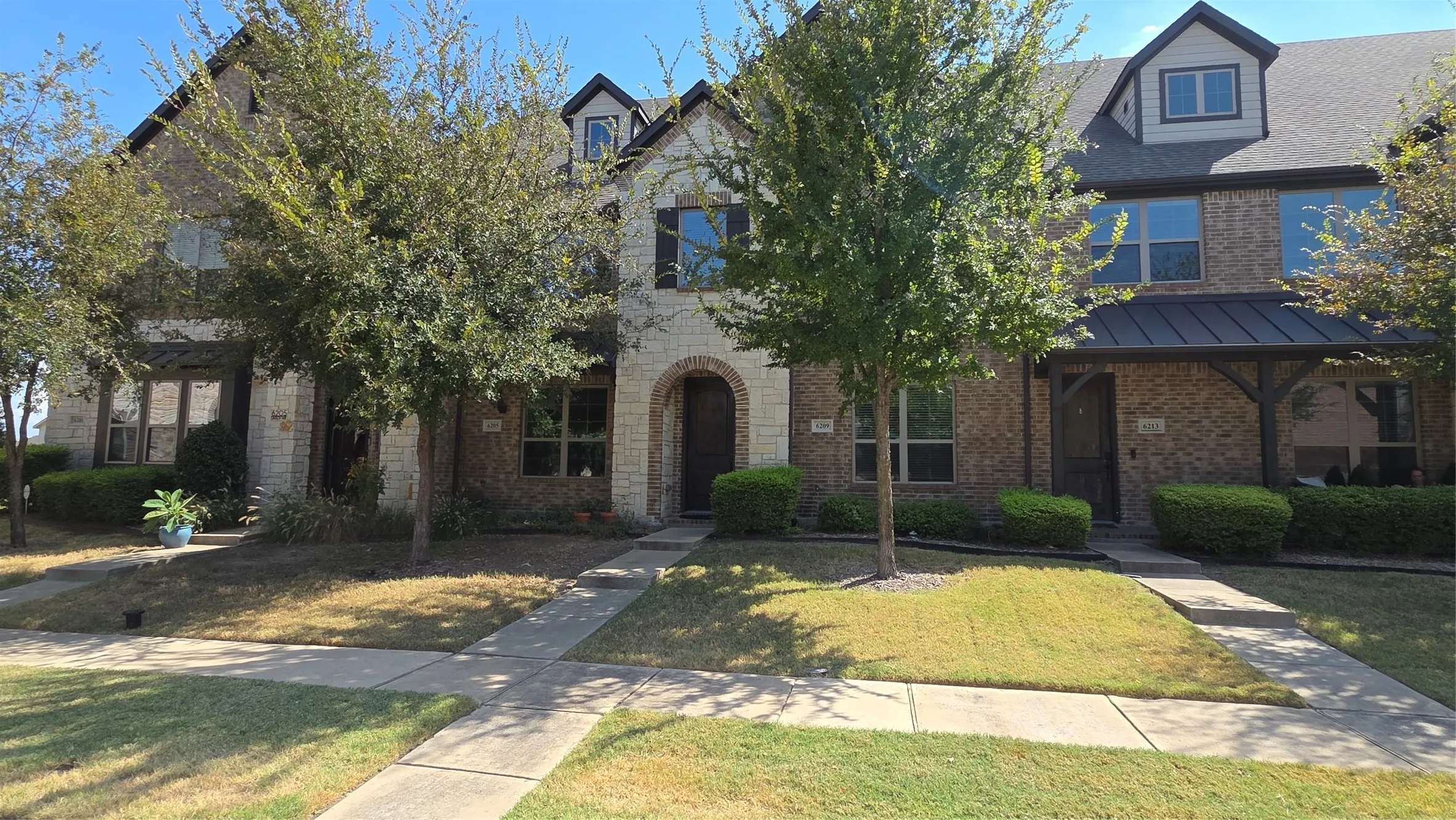 Townhouse For Rent in Collin County , 6209 Davison Way, Mc Kinney, Texas 75070, 3 Bedroom, 3 Bathroom, 2 Garage spaces, 1,695 Sqft, built in 2018, mls#21392681, Real Estate Agent in Mc Kinney, Homes For Rent in Collin county, Homes For Rent in Mc Kinney, Realtor in Mc Kinney Texas, Real Estate Brokerage Independent Realty Texas, Luminita Cordes Realtor