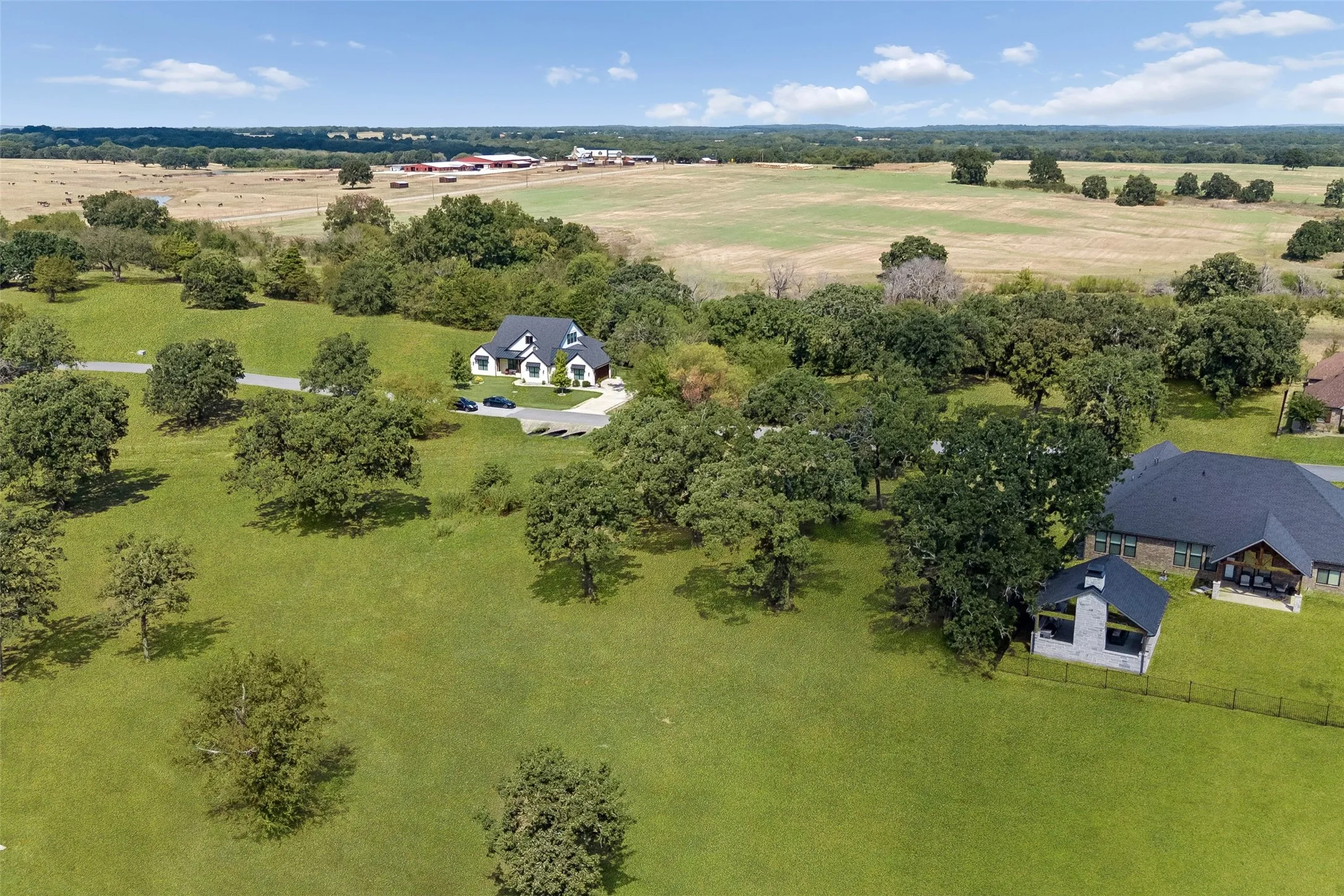 Unimproved Land For Sale in Grayson County , 32 Pronghorn Drive, Gordonville, Texas 76245, 0, 0, Garage spaces, 0 Sqft, built in 0, mls#21392284, Real Estate Agent in Gordonville, Homes For Sale in Grayson county, Homes For Sale in Gordonville, Realtor in Gordonville Texas, Real Estate Brokerage Independent Realty Texas, Luminita Cordes Realtor