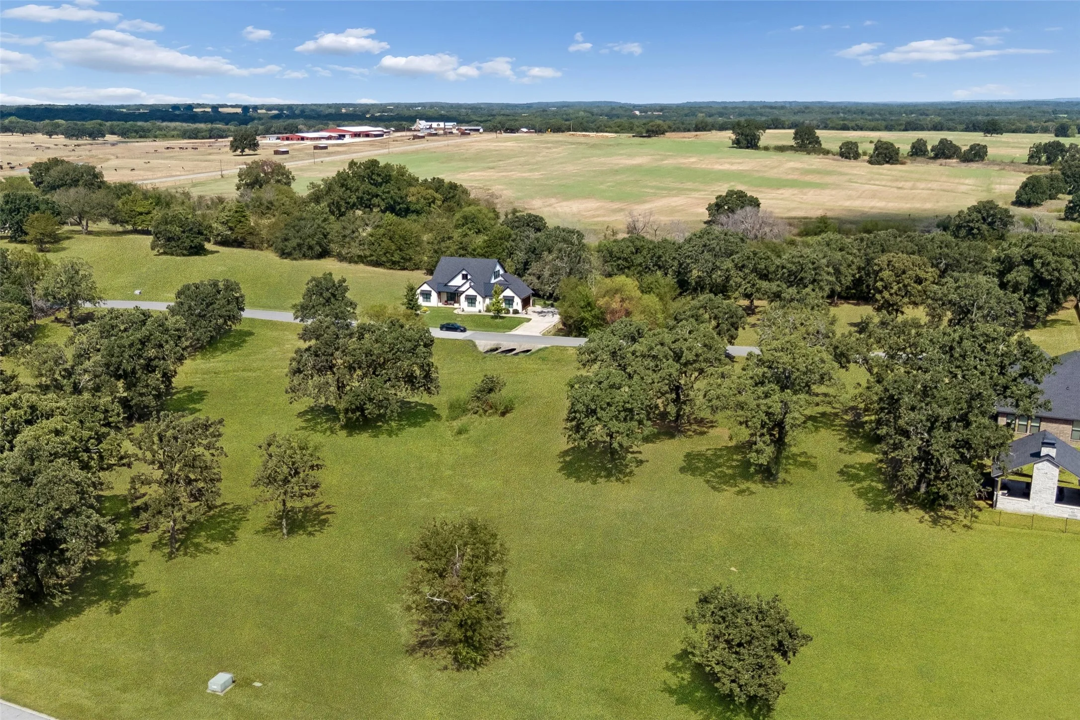Unimproved Land For Sale in Grayson County , 32 Pronghorn Drive, Gordonville, Texas 76245, 0, 0, Garage spaces, 0 Sqft, built in 0, mls#21392284, Real Estate Agent in Gordonville, Homes For Sale in Grayson county, Homes For Sale in Gordonville, Realtor in Gordonville Texas, Real Estate Brokerage Independent Realty Texas, Luminita Cordes Realtor