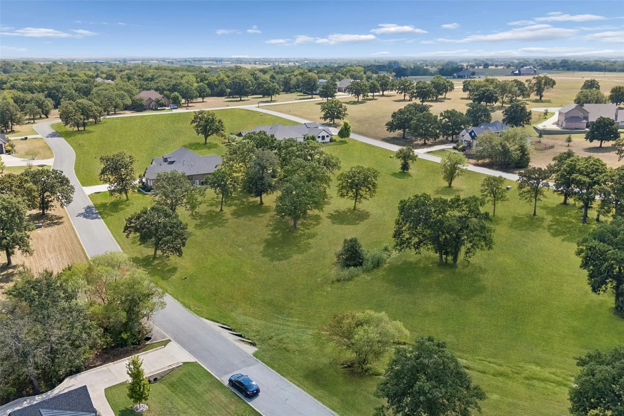 Unimproved Land For Sale in Grayson County , 32 Pronghorn Drive, Gordonville, Texas 76245, 0, 0, Garage spaces, 0 Sqft, built in 0, mls#21392284, Real Estate Agent in Gordonville, Homes For Sale in Grayson county, Homes For Sale in Gordonville, Realtor in Gordonville Texas, Real Estate Brokerage Independent Realty Texas, Luminita Cordes Realtor