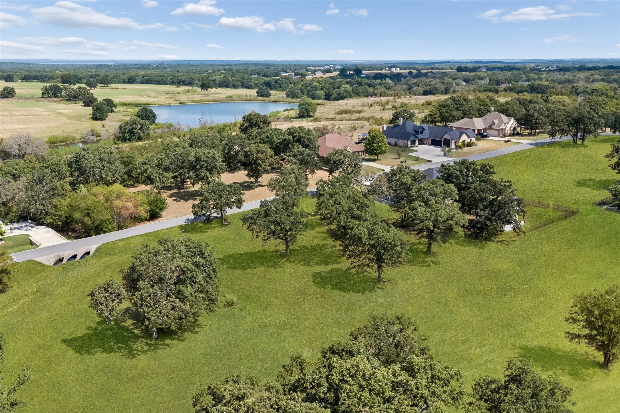 Unimproved Land For Sale in Grayson County , 32 Pronghorn Drive, Gordonville, Texas 76245, 0, 0, Garage spaces, 0 Sqft, built in 0, mls#21392284, Real Estate Agent in Gordonville, Homes For Sale in Grayson county, Homes For Sale in Gordonville, Realtor in Gordonville Texas, Real Estate Brokerage Independent Realty Texas, Luminita Cordes Realtor