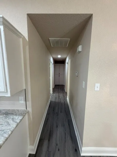 Single Family Residence For Sale in Johnson County , 501 Old Betsy Road 2, Keene, Texas 76059, 3 Bedroom, 2 Bathroom, 1 Garage spaces, 1,503 Sqft, built in 2006, mls#21392690, Real Estate Agent in Keene, Homes For Sale in Johnson county, Homes For Sale in Keene, Realtor in Keene Texas, Real Estate Brokerage Independent Realty Texas, Luminita Cordes Realtor