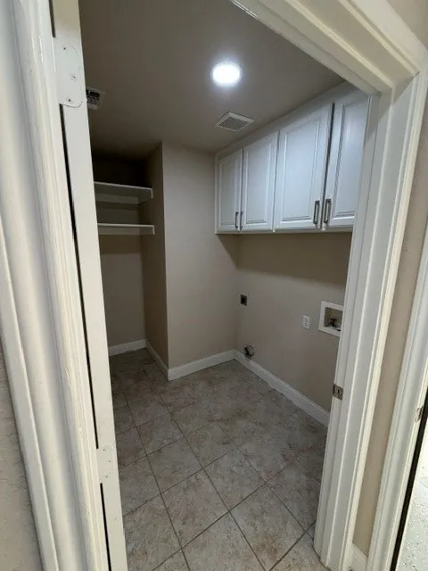 Single Family Residence For Sale in Johnson County , 501 Old Betsy Road 2, Keene, Texas 76059, 3 Bedroom, 2 Bathroom, 1 Garage spaces, 1,503 Sqft, built in 2006, mls#21392690, Real Estate Agent in Keene, Homes For Sale in Johnson county, Homes For Sale in Keene, Realtor in Keene Texas, Real Estate Brokerage Independent Realty Texas, Luminita Cordes Realtor