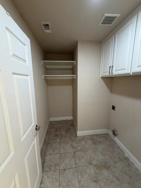 Single Family Residence For Sale in Johnson County , 501 Old Betsy Road 2, Keene, Texas 76059, 3 Bedroom, 2 Bathroom, 1 Garage spaces, 1,503 Sqft, built in 2006, mls#21392690, Real Estate Agent in Keene, Homes For Sale in Johnson county, Homes For Sale in Keene, Realtor in Keene Texas, Real Estate Brokerage Independent Realty Texas, Luminita Cordes Realtor