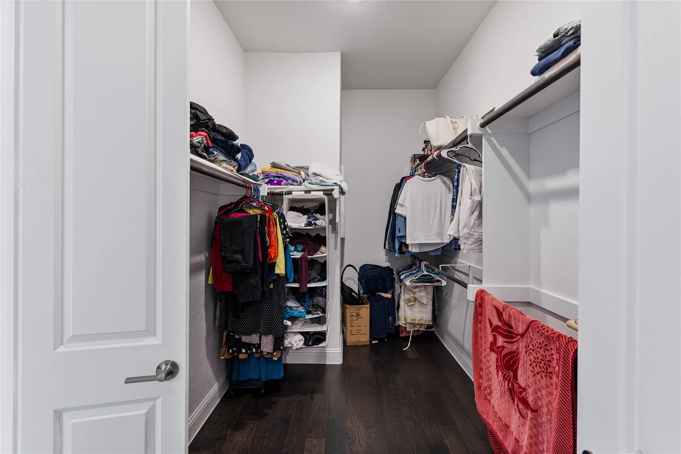 Single Family Residence For Rent in Denton County , 1447 20th Street, Northlake, Texas 76226, 5 Bedroom, 5 Bathroom, 2 Garage spaces, 3,686 Sqft, built in 2023, mls#21392247, Real Estate Agent in Northlake, Homes For Rent in Denton county, Homes For Rent in Northlake, Realtor in Northlake Texas, Real Estate Brokerage Independent Realty Texas, Luminita Cordes Realtor