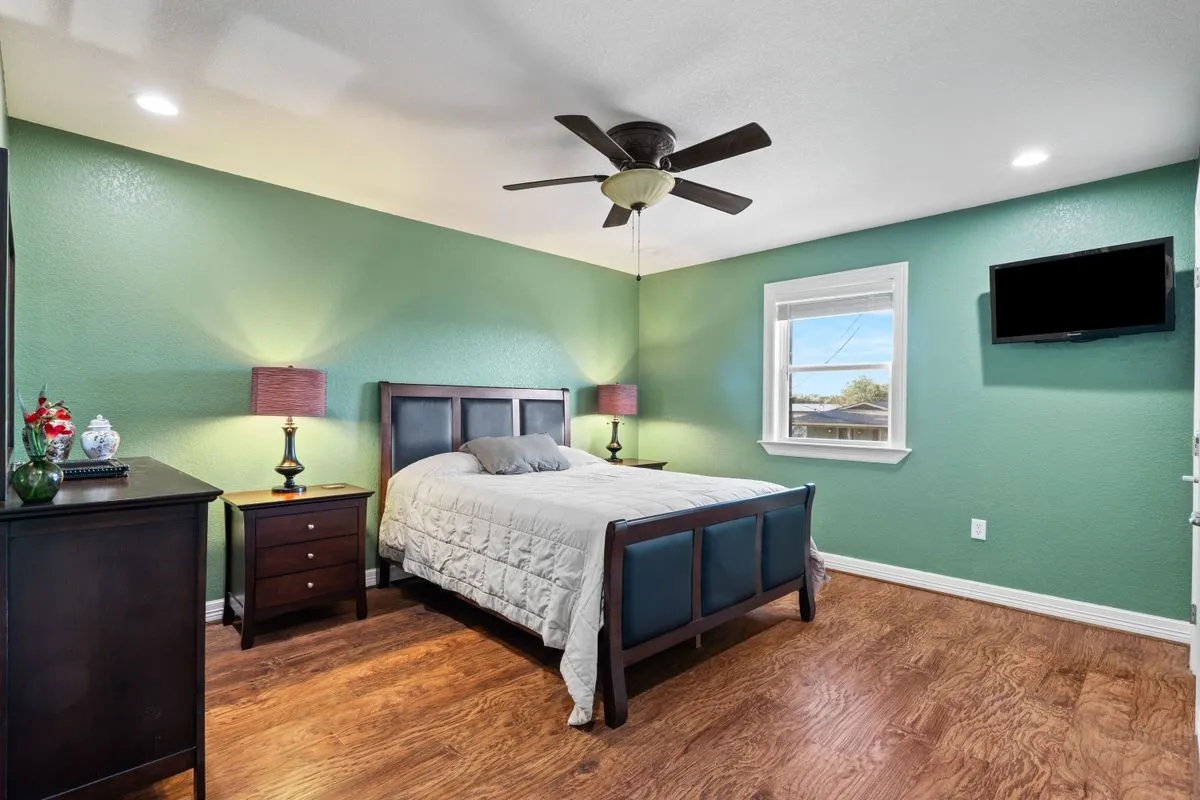 2nd floor bedroom 2
