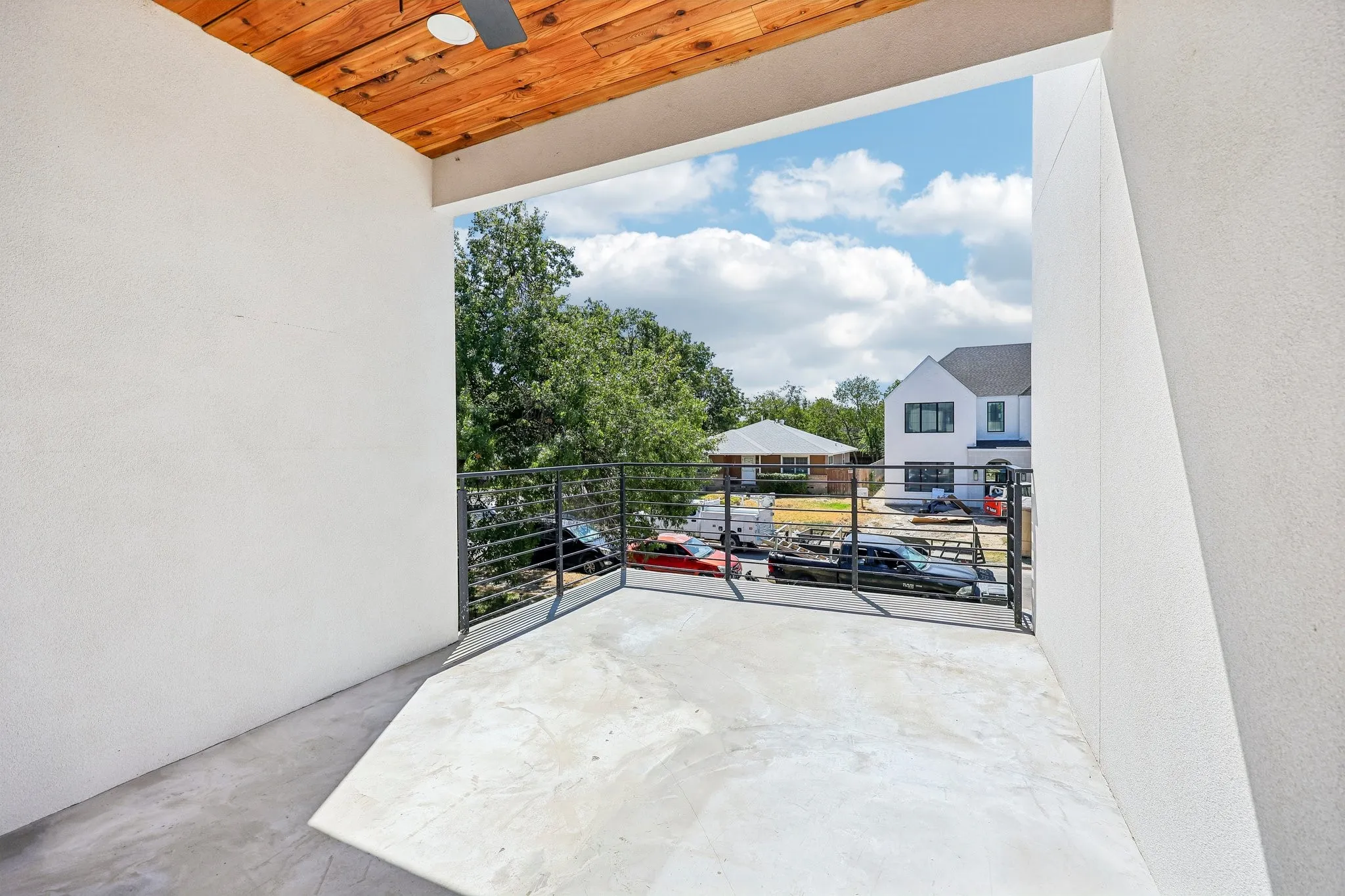 Single Family Residence For Sale in Dallas County , 3889 Davila Drive, Dallas, Texas 75220, 6 Bedroom, 5 Bathroom, 2 Garage spaces, 5,200 Sqft, built in 2018, mls#21392694, Real Estate Agent in Dallas, Homes For Sale in Dallas county, Homes For Sale in Dallas, Realtor in Dallas Texas, Real Estate Brokerage Independent Realty Texas, Luminita Cordes Realtor