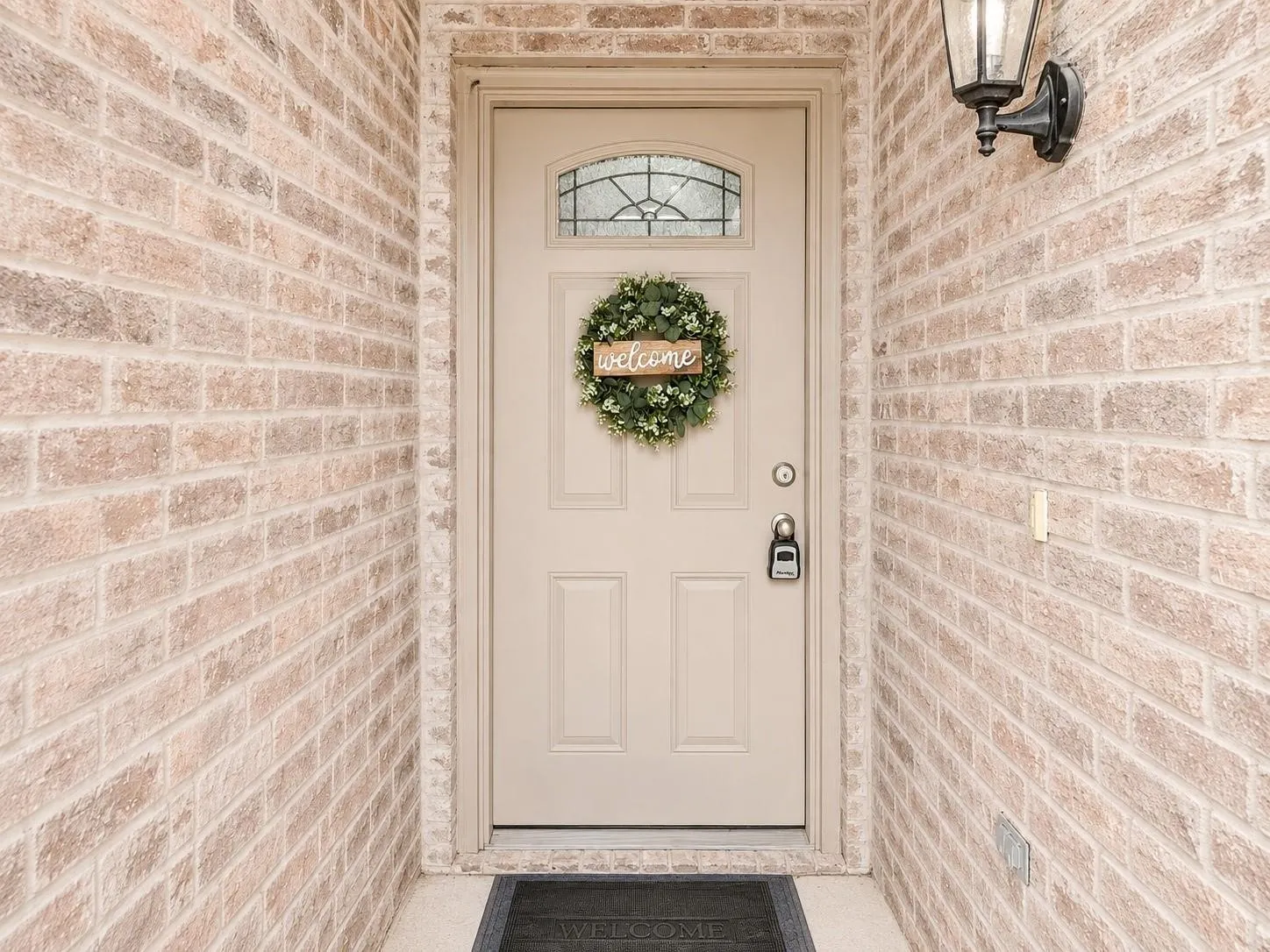 Single Family Residence For Rent in Collin County , 2021 Meadow Park Drive, Princeton, Texas 75407, 4 Bedroom, 2 Bathroom, 2 Garage spaces, 1,721 Sqft, built in 2016, mls#21392696, Real Estate Agent in Princeton, Homes For Rent in Collin county, Homes For Rent in Princeton, Realtor in Princeton Texas, Real Estate Brokerage Independent Realty Texas, Luminita Cordes Realtor