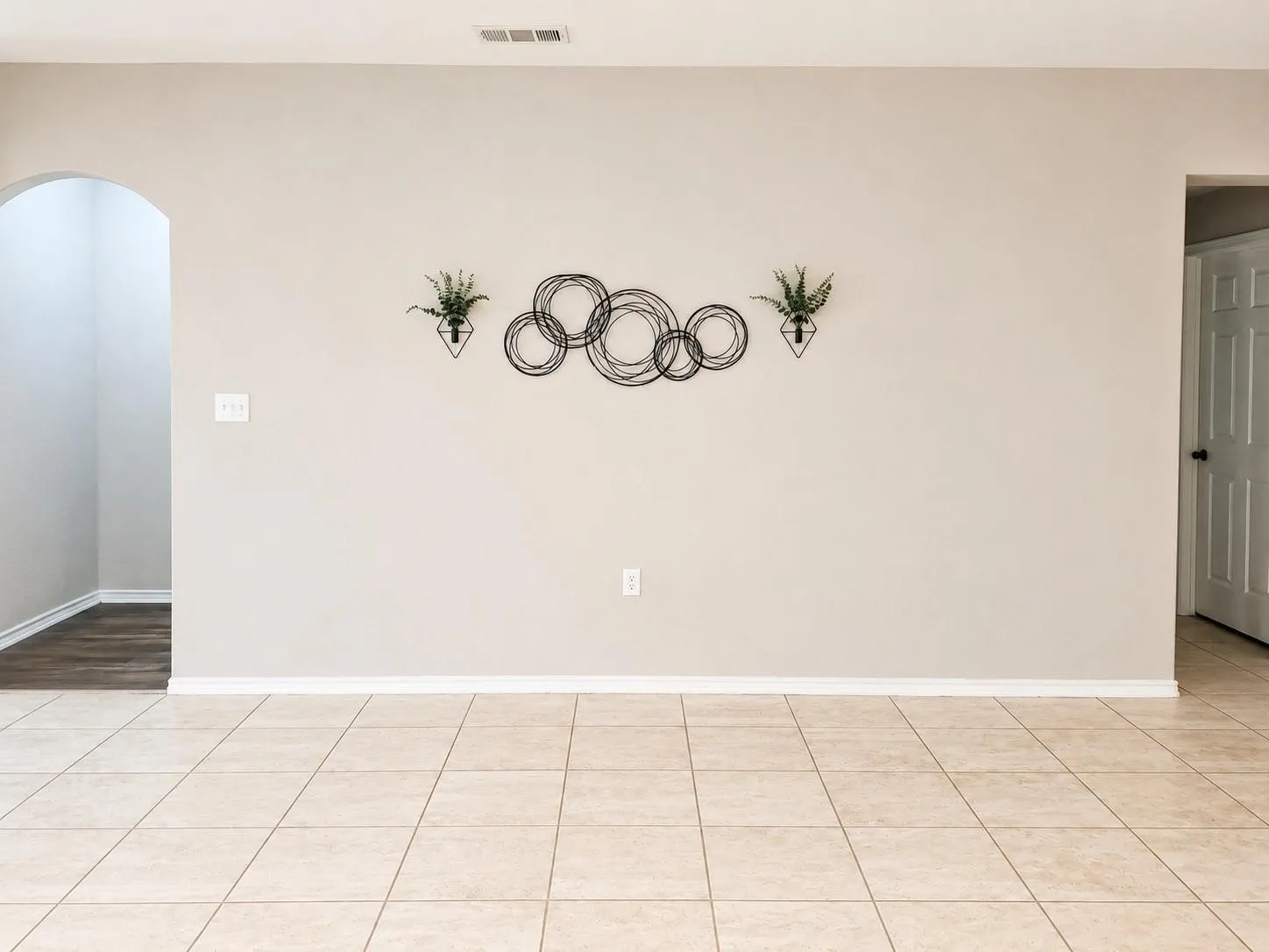 Single Family Residence For Rent in Collin County , 2021 Meadow Park Drive, Princeton, Texas 75407, 4 Bedroom, 2 Bathroom, 2 Garage spaces, 1,721 Sqft, built in 2016, mls#21392696, Real Estate Agent in Princeton, Homes For Rent in Collin county, Homes For Rent in Princeton, Realtor in Princeton Texas, Real Estate Brokerage Independent Realty Texas, Luminita Cordes Realtor