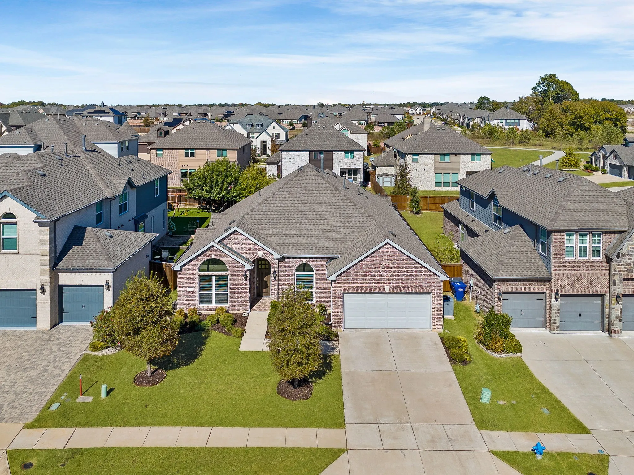 Single Family Residence For Sale in Collin County , 1421 Hodge Street, Mc Kinney, Texas 75071, 4 Bedroom, 2 Bathroom, 2 Garage spaces, 2,508 Sqft, built in 2018, mls#21391849, Real Estate Agent in Mc Kinney, Homes For Sale in Collin county, Homes For Sale in Mc Kinney, Realtor in Mc Kinney Texas, Real Estate Brokerage Independent Realty Texas, Luminita Cordes Realtor