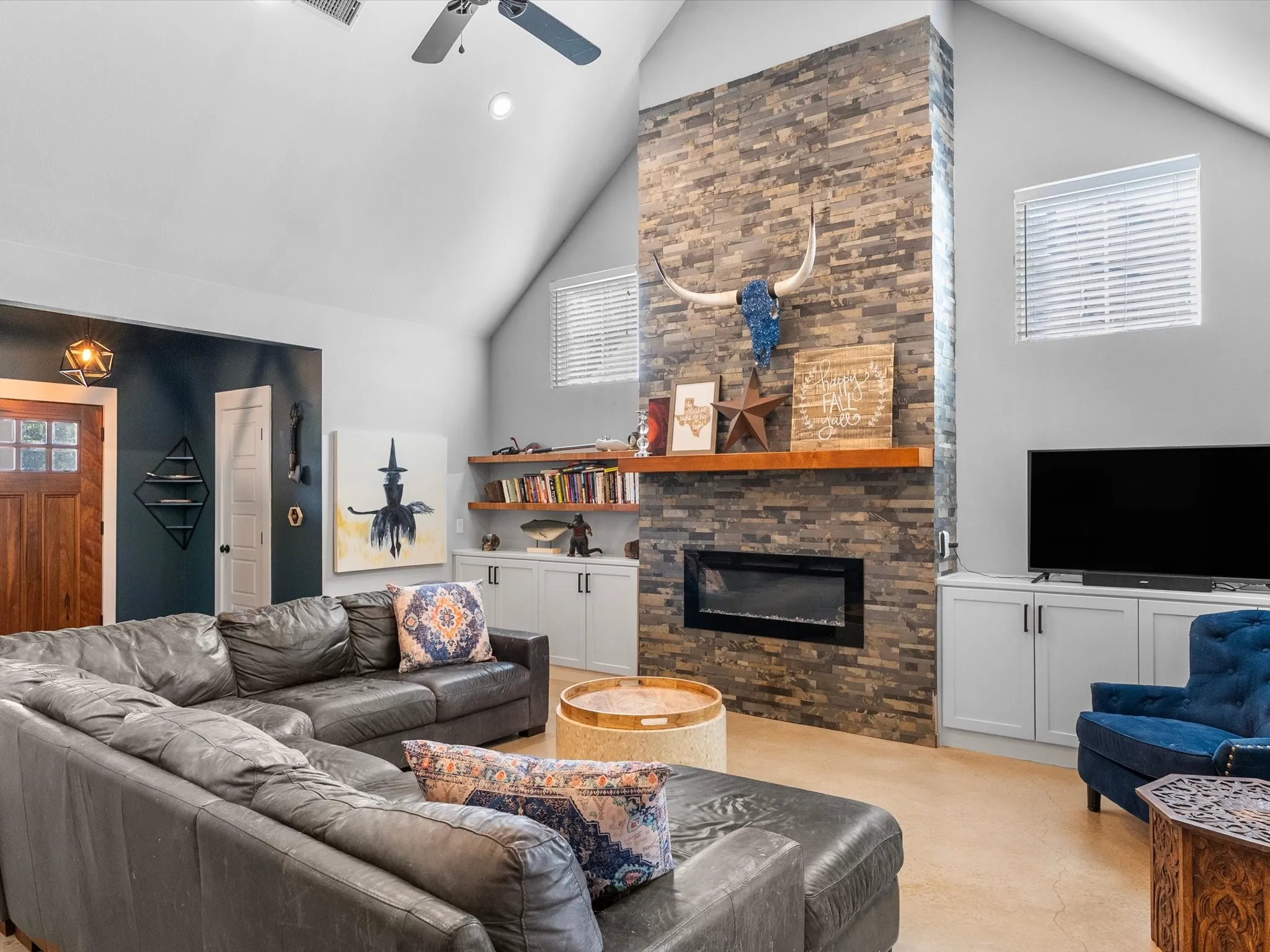 Single Family Residence For Sale in Grayson County , 3134 N Haven Drive, Sherman, Texas 75092, 3 Bedroom, 2 Bathroom, 2 Garage spaces, 2,097 Sqft, built in 2017, mls#21391848, Real Estate Agent in Sherman, Homes For Sale in Grayson county, Homes For Sale in Sherman, Realtor in Sherman Texas, Real Estate Brokerage Independent Realty Texas, Luminita Cordes Realtor