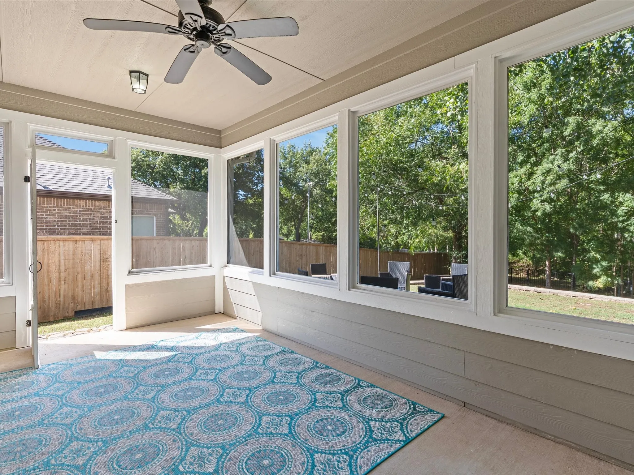 Single Family Residence For Sale in Grayson County , 3134 N Haven Drive, Sherman, Texas 75092, 3 Bedroom, 2 Bathroom, 2 Garage spaces, 2,097 Sqft, built in 2017, mls#21391848, Real Estate Agent in Sherman, Homes For Sale in Grayson county, Homes For Sale in Sherman, Realtor in Sherman Texas, Real Estate Brokerage Independent Realty Texas, Luminita Cordes Realtor