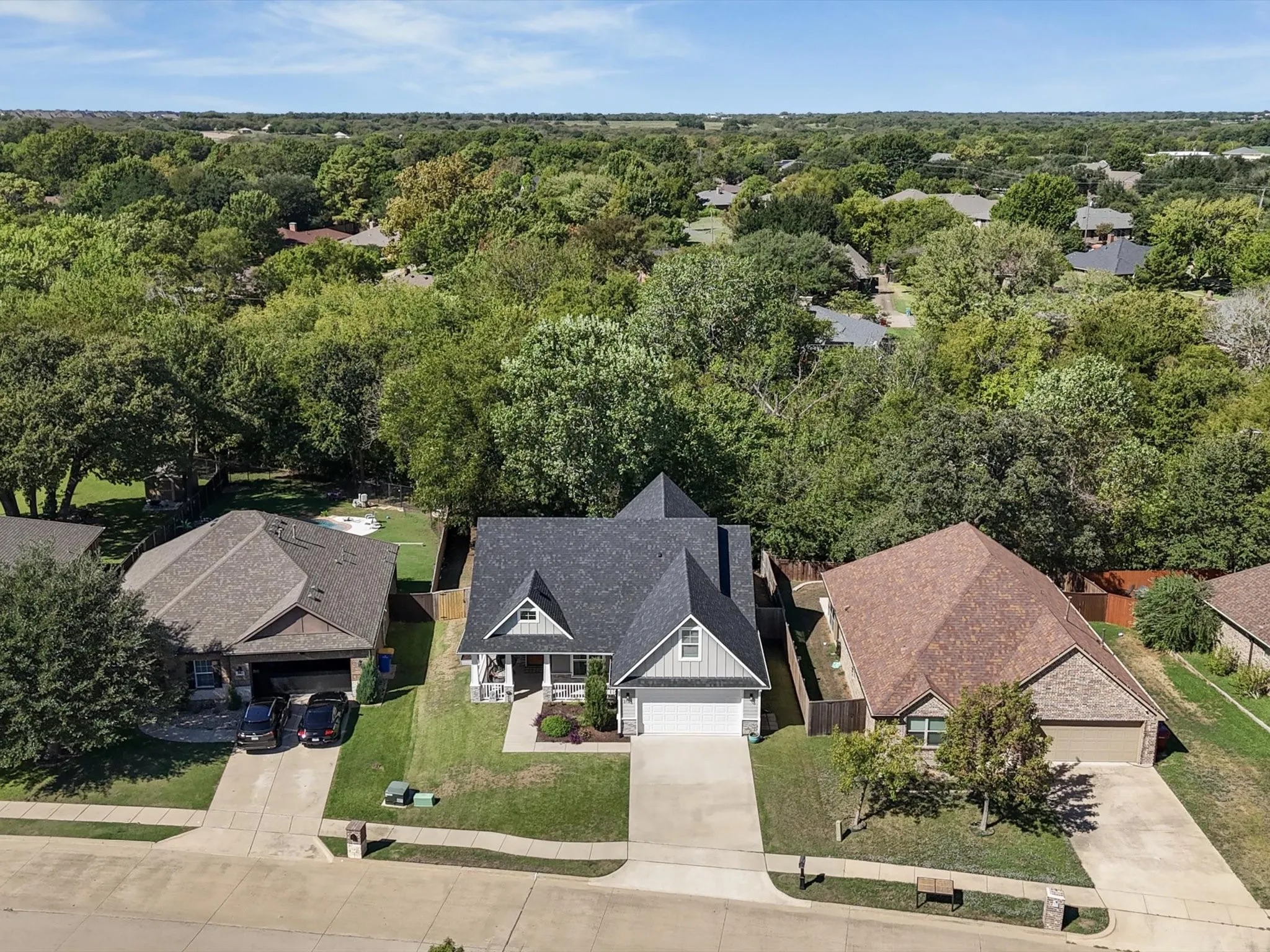 Single Family Residence For Sale in Grayson County , 3134 N Haven Drive, Sherman, Texas 75092, 3 Bedroom, 2 Bathroom, 2 Garage spaces, 2,097 Sqft, built in 2017, mls#21391848, Real Estate Agent in Sherman, Homes For Sale in Grayson county, Homes For Sale in Sherman, Realtor in Sherman Texas, Real Estate Brokerage Independent Realty Texas, Luminita Cordes Realtor