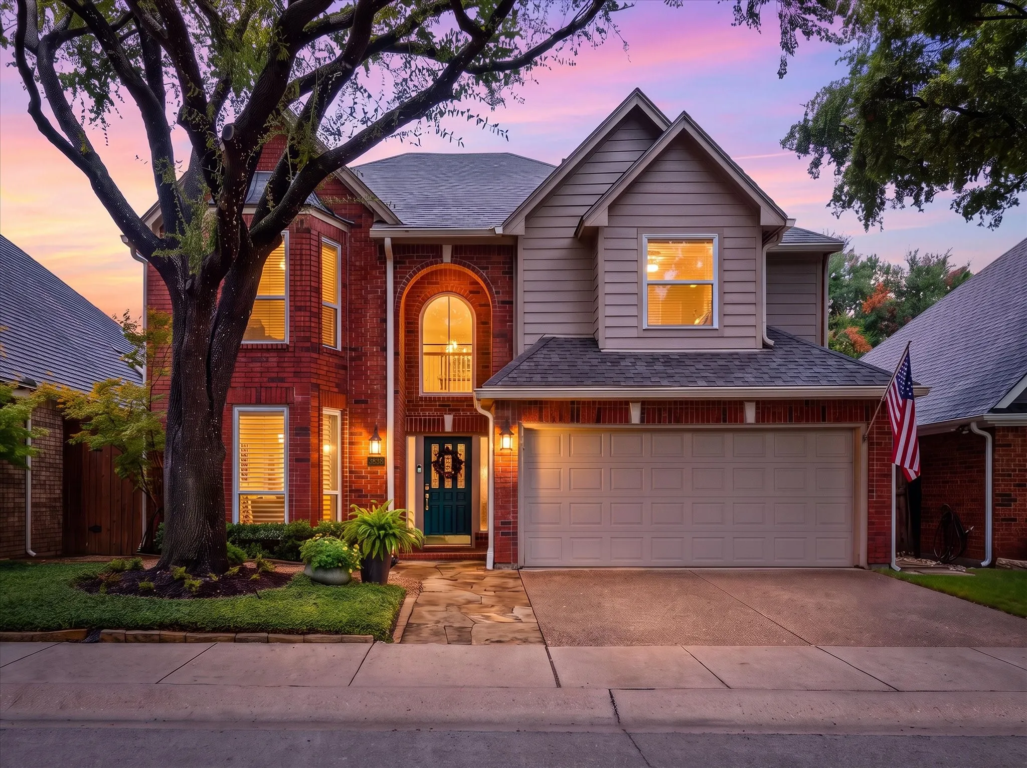 Single Family Residence For Sale in Dallas County , 3838 Canot Lane, Addison, Texas 75001, 3 Bedroom, 3 Bathroom, 2 Garage spaces, 2,637 Sqft, built in 1991, mls#21390427, Real Estate Agent in Addison, Homes For Sale in Dallas county, Homes For Sale in Addison, Realtor in Addison Texas, Real Estate Brokerage Independent Realty Texas, Luminita Cordes Realtor