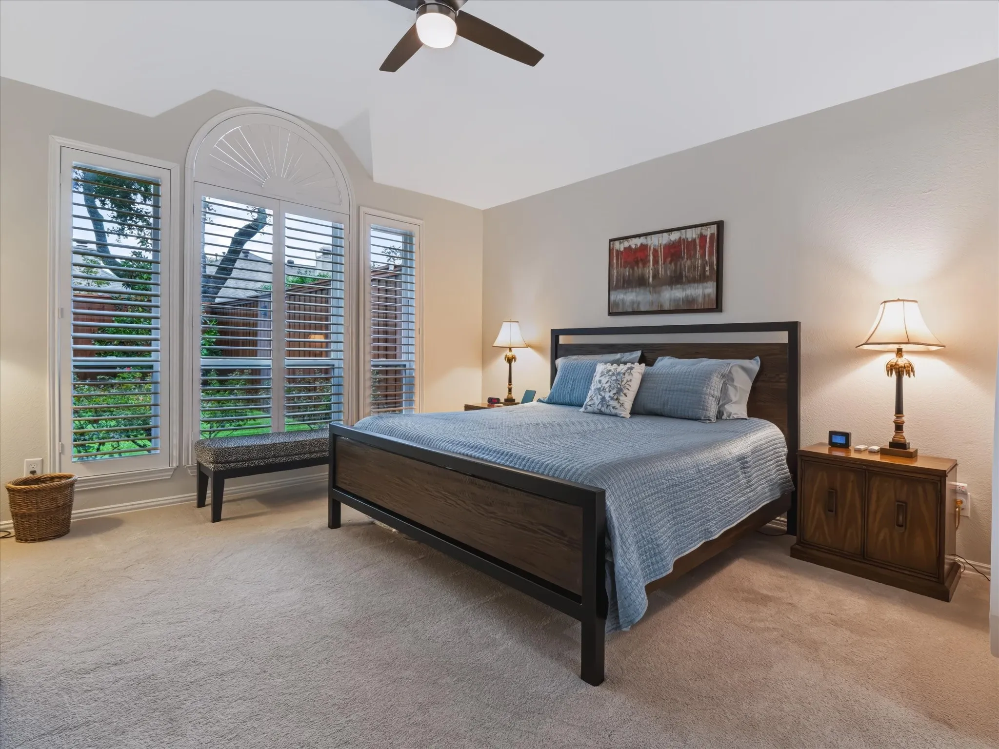 Single Family Residence For Sale in Dallas County , 3838 Canot Lane, Addison, Texas 75001, 3 Bedroom, 3 Bathroom, 2 Garage spaces, 2,637 Sqft, built in 1991, mls#21390427, Real Estate Agent in Addison, Homes For Sale in Dallas county, Homes For Sale in Addison, Realtor in Addison Texas, Real Estate Brokerage Independent Realty Texas, Luminita Cordes Realtor