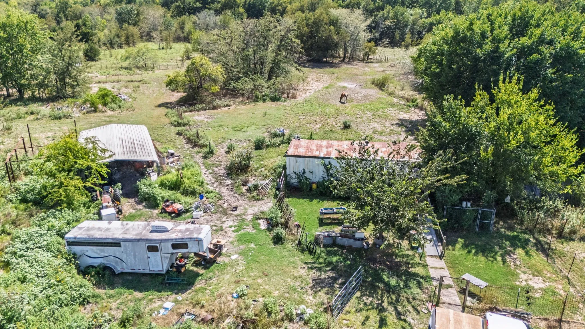 Unimproved Land For Sale in Hunt County , 7081 E Interstate 30, Campbell, Texas 75422, 0, 0, Garage spaces, 0 Sqft, built in 1979, mls#21392703, Real Estate Agent in Campbell, Homes For Sale in Hunt county, Homes For Sale in Campbell, Realtor in Campbell Texas, Real Estate Brokerage Independent Realty Texas, Luminita Cordes Realtor