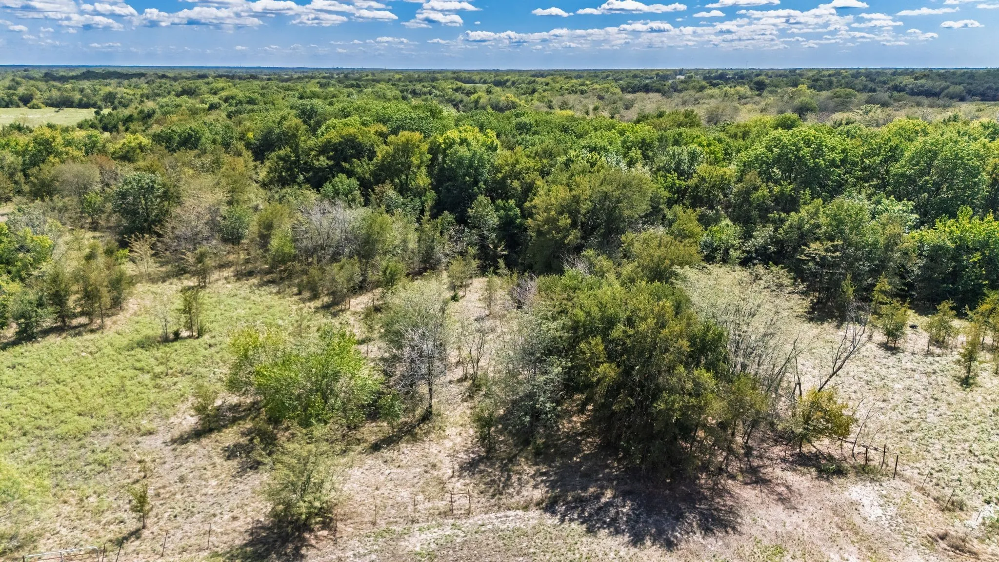 Unimproved Land For Sale in Hunt County , 7081 E Interstate 30, Campbell, Texas 75422, 0, 0, Garage spaces, 0 Sqft, built in 1979, mls#21392703, Real Estate Agent in Campbell, Homes For Sale in Hunt county, Homes For Sale in Campbell, Realtor in Campbell Texas, Real Estate Brokerage Independent Realty Texas, Luminita Cordes Realtor