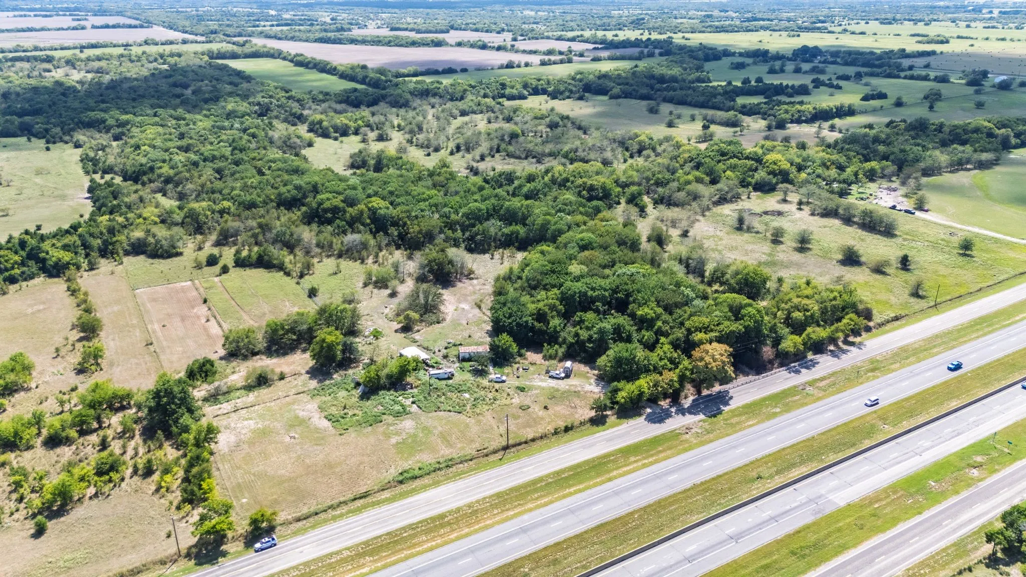 Unimproved Land For Sale in Hunt County , 7081 E Interstate 30, Campbell, Texas 75422, 0, 0, Garage spaces, 0 Sqft, built in 1979, mls#21392703, Real Estate Agent in Campbell, Homes For Sale in Hunt county, Homes For Sale in Campbell, Realtor in Campbell Texas, Real Estate Brokerage Independent Realty Texas, Luminita Cordes Realtor
