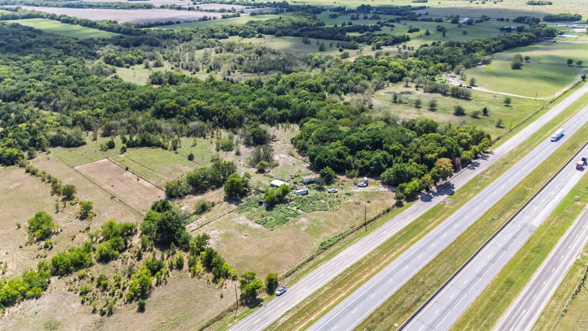 Unimproved Land For Sale in Hunt County , 7081 E Interstate 30, Campbell, Texas 75422, 0, 0, Garage spaces, 0 Sqft, built in 1979, mls#21392703, Real Estate Agent in Campbell, Homes For Sale in Hunt county, Homes For Sale in Campbell, Realtor in Campbell Texas, Real Estate Brokerage Independent Realty Texas, Luminita Cordes Realtor