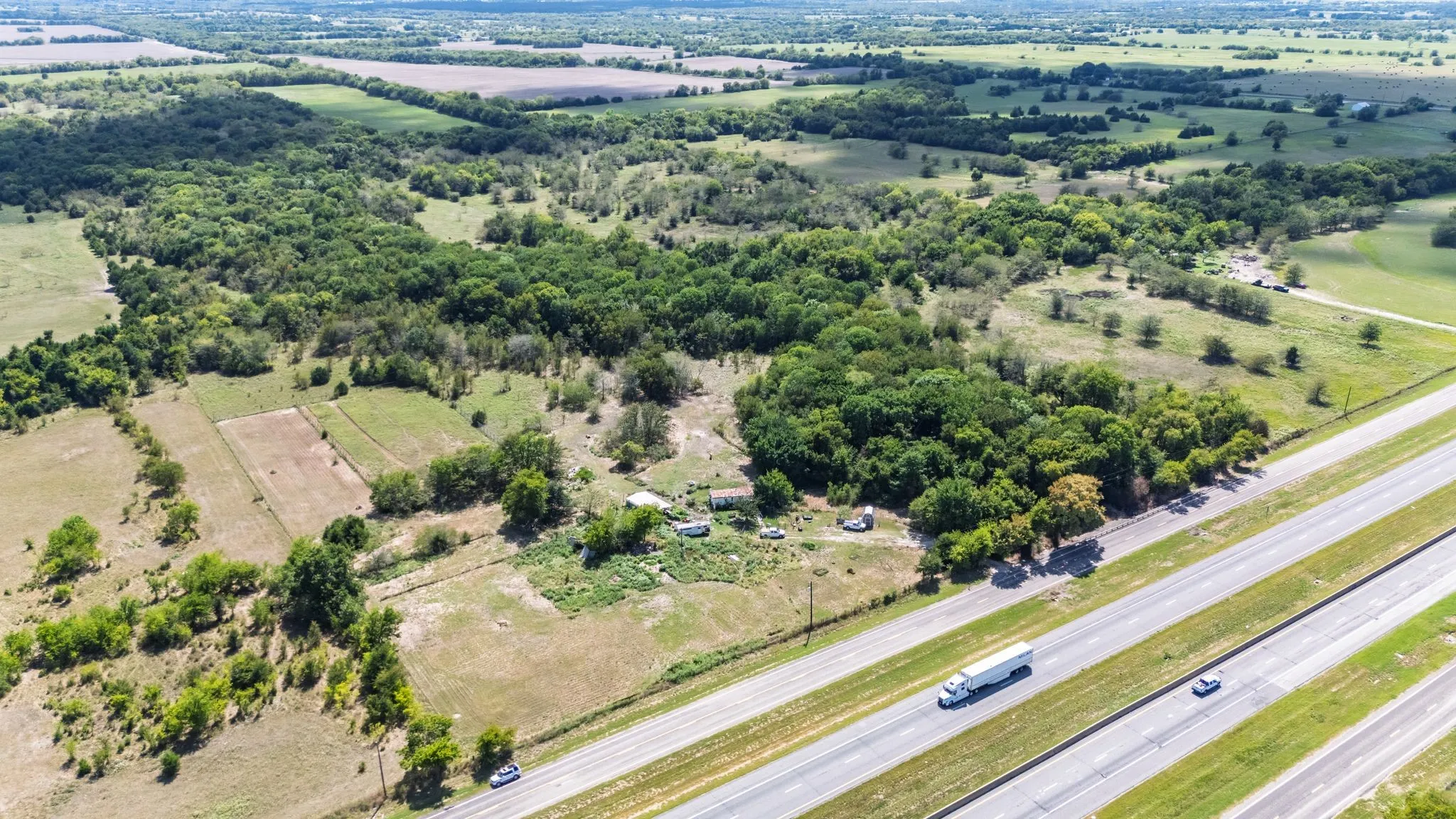Unimproved Land For Sale in Hunt County , 7081 E Interstate 30, Campbell, Texas 75422, 0, 0, Garage spaces, 0 Sqft, built in 1979, mls#21392703, Real Estate Agent in Campbell, Homes For Sale in Hunt county, Homes For Sale in Campbell, Realtor in Campbell Texas, Real Estate Brokerage Independent Realty Texas, Luminita Cordes Realtor