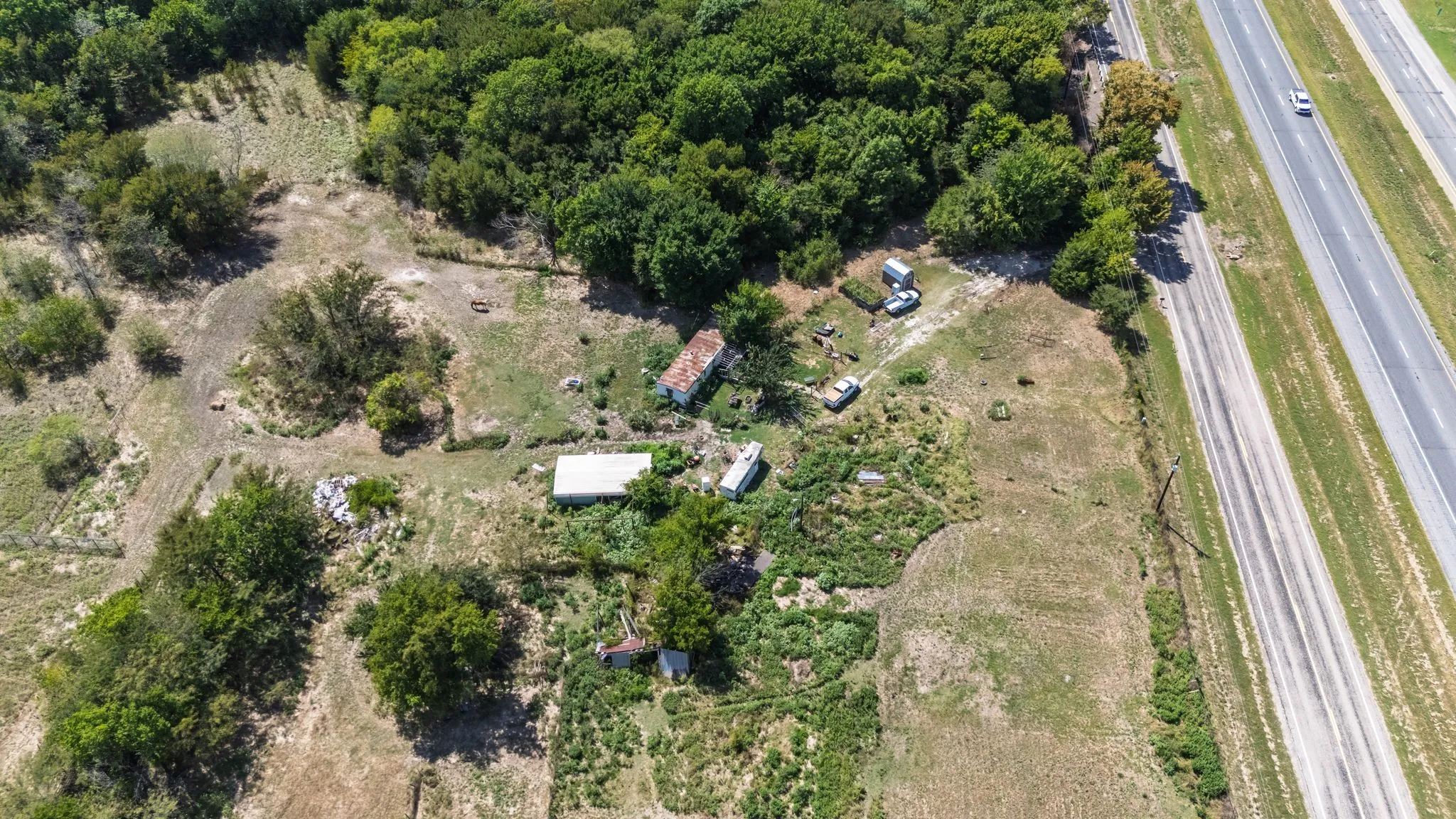 Unimproved Land For Sale in Hunt County , 7081 E Interstate 30, Campbell, Texas 75422, 0, 0, Garage spaces, 0 Sqft, built in 1979, mls#21392703, Real Estate Agent in Campbell, Homes For Sale in Hunt county, Homes For Sale in Campbell, Realtor in Campbell Texas, Real Estate Brokerage Independent Realty Texas, Luminita Cordes Realtor