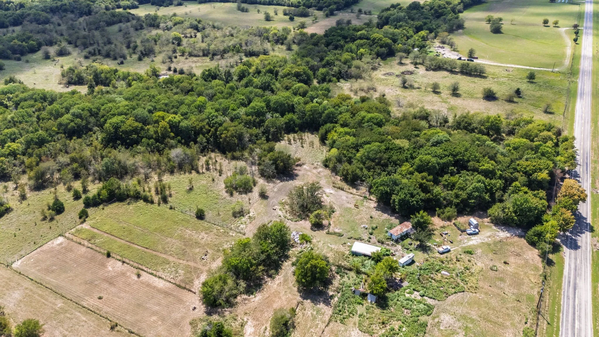 Unimproved Land For Sale in Hunt County , 7081 E Interstate 30, Campbell, Texas 75422, 0, 0, Garage spaces, 0 Sqft, built in 1979, mls#21392703, Real Estate Agent in Campbell, Homes For Sale in Hunt county, Homes For Sale in Campbell, Realtor in Campbell Texas, Real Estate Brokerage Independent Realty Texas, Luminita Cordes Realtor