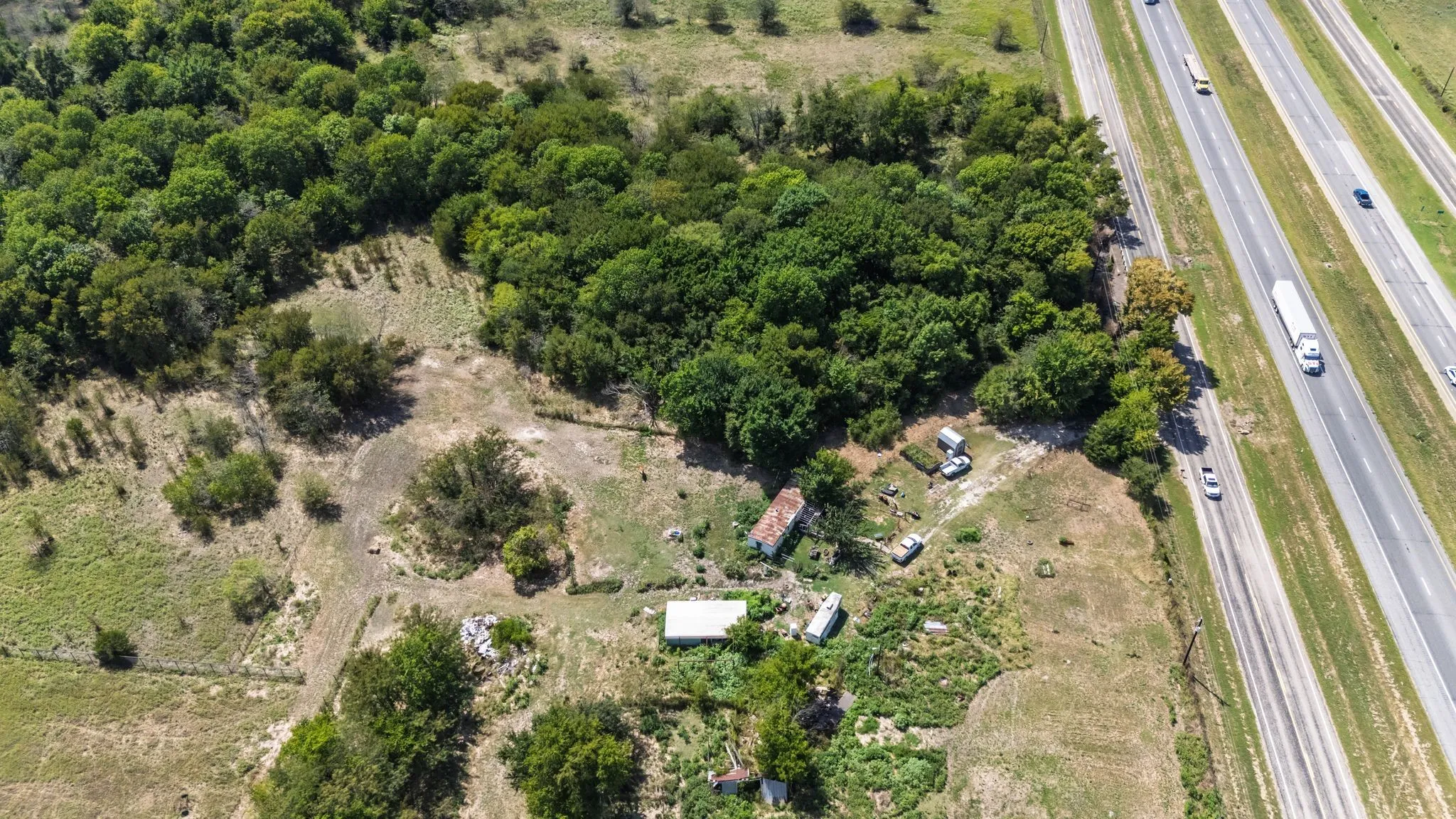 Unimproved Land For Sale in Hunt County , 7081 E Interstate 30, Campbell, Texas 75422, 0, 0, Garage spaces, 0 Sqft, built in 1979, mls#21392703, Real Estate Agent in Campbell, Homes For Sale in Hunt county, Homes For Sale in Campbell, Realtor in Campbell Texas, Real Estate Brokerage Independent Realty Texas, Luminita Cordes Realtor