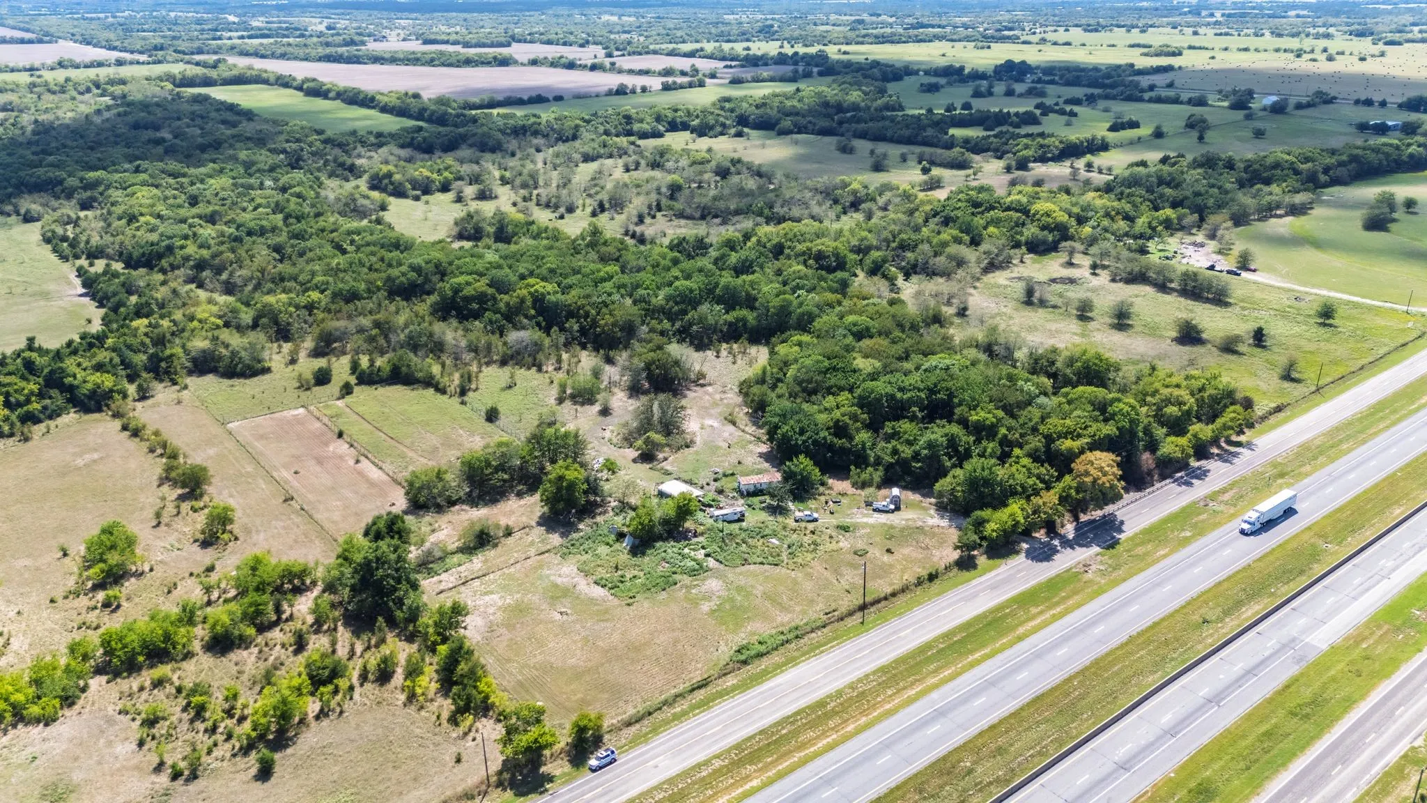 Unimproved Land For Sale in Hunt County , 7081 E Interstate 30, Campbell, Texas 75422, 0, 0, Garage spaces, 0 Sqft, built in 1979, mls#21392703, Real Estate Agent in Campbell, Homes For Sale in Hunt county, Homes For Sale in Campbell, Realtor in Campbell Texas, Real Estate Brokerage Independent Realty Texas, Luminita Cordes Realtor