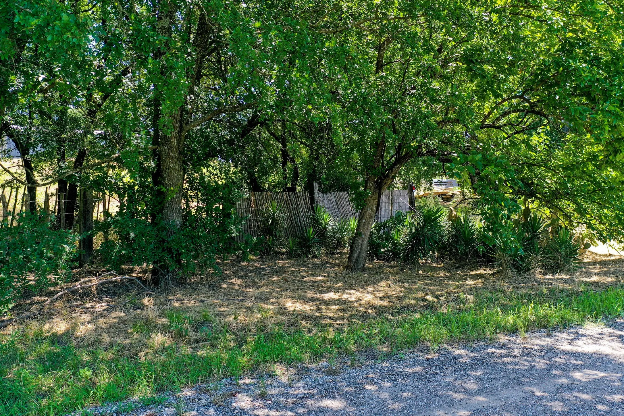 Unimproved Land For Sale in Cooke County , 1750 S Fm 372, Gainesville, Texas 76240, 0, 0, Garage spaces, 0 Sqft, built in 2022, mls#21392698, Real Estate Agent in Gainesville, Homes For Sale in Cooke county, Homes For Sale in Gainesville, Realtor in Gainesville Texas, Real Estate Brokerage Independent Realty Texas, Luminita Cordes Realtor