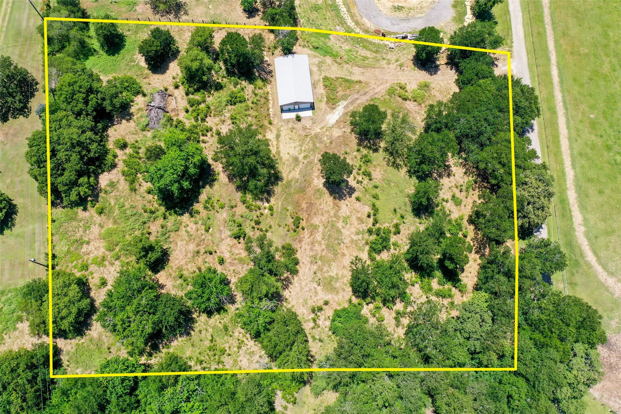 Unimproved Land For Sale in Cooke County , 1750 S Fm 372, Gainesville, Texas 76240, 0, 0, Garage spaces, 0 Sqft, built in 2022, mls#21392698, Real Estate Agent in Gainesville, Homes For Sale in Cooke county, Homes For Sale in Gainesville, Realtor in Gainesville Texas, Real Estate Brokerage Independent Realty Texas, Luminita Cordes Realtor
