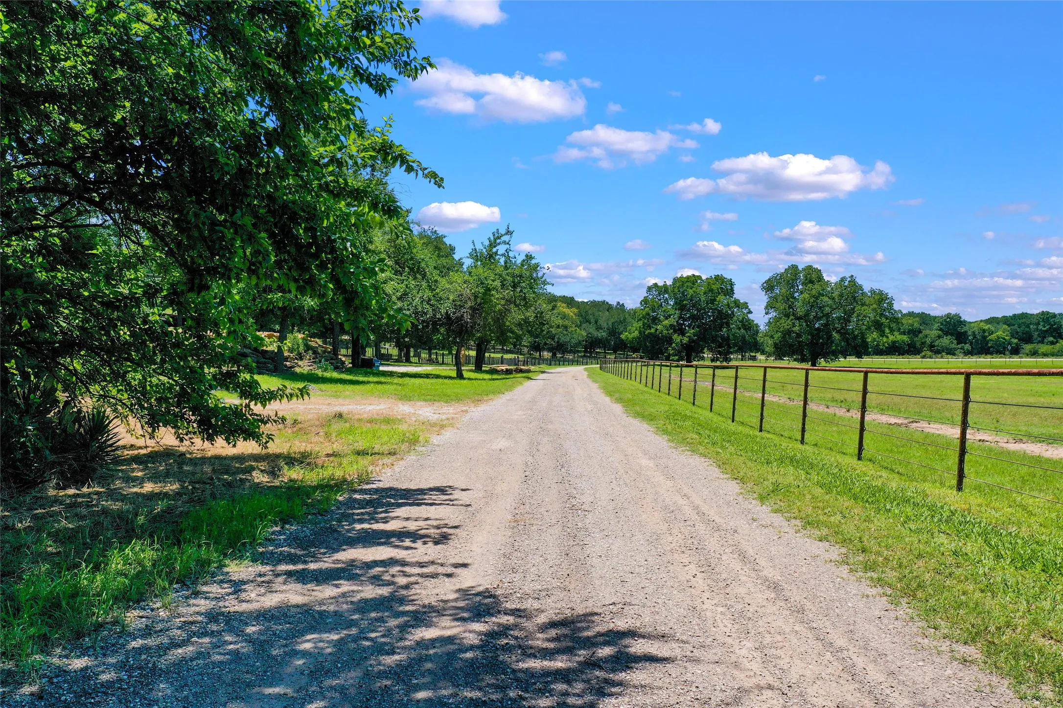 Unimproved Land For Sale in Cooke County , 1750 S Fm 372, Gainesville, Texas 76240, 0, 0, Garage spaces, 0 Sqft, built in 2022, mls#21392698, Real Estate Agent in Gainesville, Homes For Sale in Cooke county, Homes For Sale in Gainesville, Realtor in Gainesville Texas, Real Estate Brokerage Independent Realty Texas, Luminita Cordes Realtor
