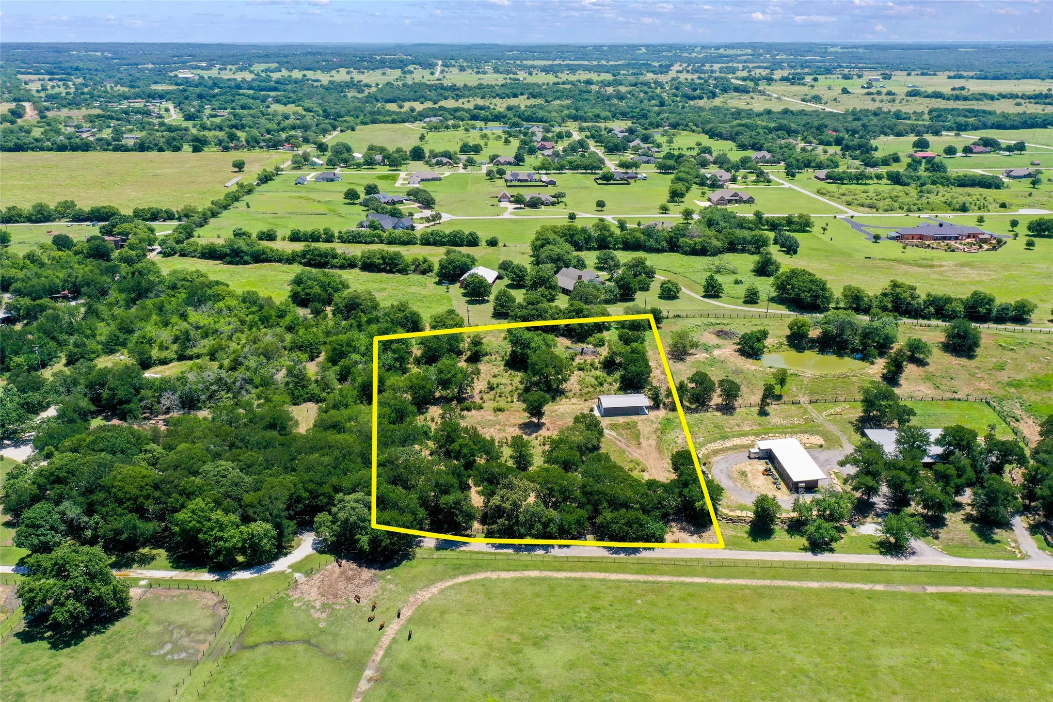 Unimproved Land For Sale in Cooke County , 1750 S Fm 372, Gainesville, Texas 76240, 0, 0, Garage spaces, 0 Sqft, built in 2022, mls#21392698, Real Estate Agent in Gainesville, Homes For Sale in Cooke county, Homes For Sale in Gainesville, Realtor in Gainesville Texas, Real Estate Brokerage Independent Realty Texas, Luminita Cordes Realtor