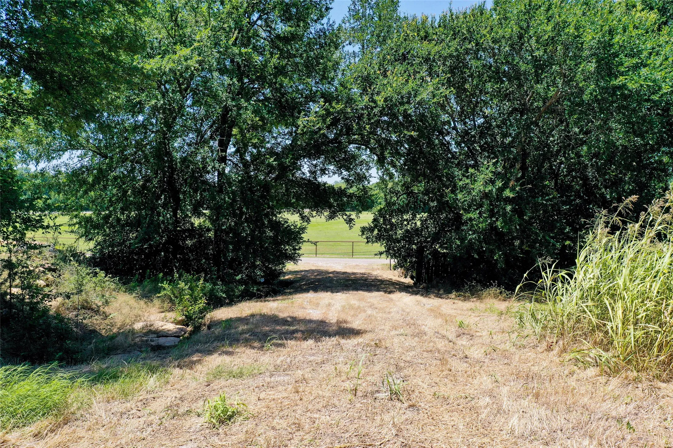Unimproved Land For Sale in Cooke County , 1750 S Fm 372, Gainesville, Texas 76240, 0, 0, Garage spaces, 0 Sqft, built in 2022, mls#21392698, Real Estate Agent in Gainesville, Homes For Sale in Cooke county, Homes For Sale in Gainesville, Realtor in Gainesville Texas, Real Estate Brokerage Independent Realty Texas, Luminita Cordes Realtor