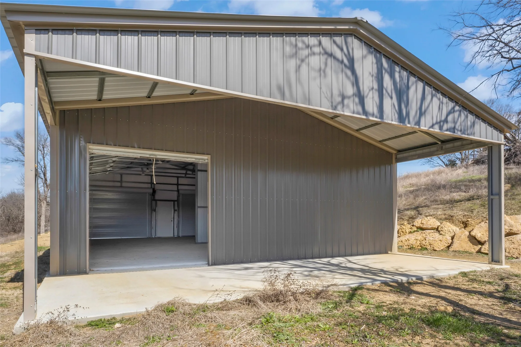 Unimproved Land For Sale in Cooke County , 1750 S Fm 372, Gainesville, Texas 76240, 0, 0, Garage spaces, 0 Sqft, built in 2022, mls#21392698, Real Estate Agent in Gainesville, Homes For Sale in Cooke county, Homes For Sale in Gainesville, Realtor in Gainesville Texas, Real Estate Brokerage Independent Realty Texas, Luminita Cordes Realtor