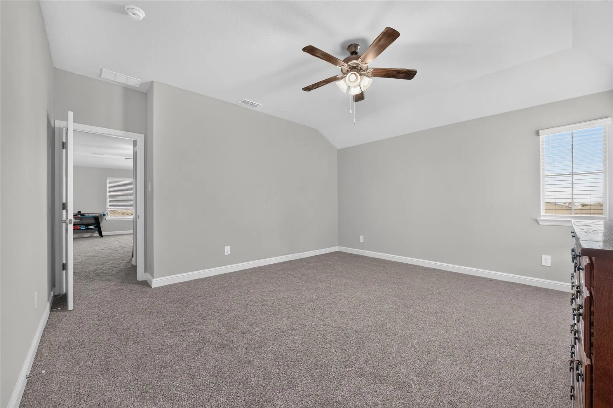 Single Family Residence For Sale in Tarrant County , 2325 Sun Star Drive, Haslet, Texas 76052, 5 Bedroom, 3 Bathroom, 2 Garage spaces, 2,776 Sqft, built in 2024, mls#21373122, Real Estate Agent in Haslet, Homes For Sale in Tarrant county, Homes For Sale in Haslet, Realtor in Haslet Texas, Real Estate Brokerage Independent Realty Texas, Luminita Cordes Realtor