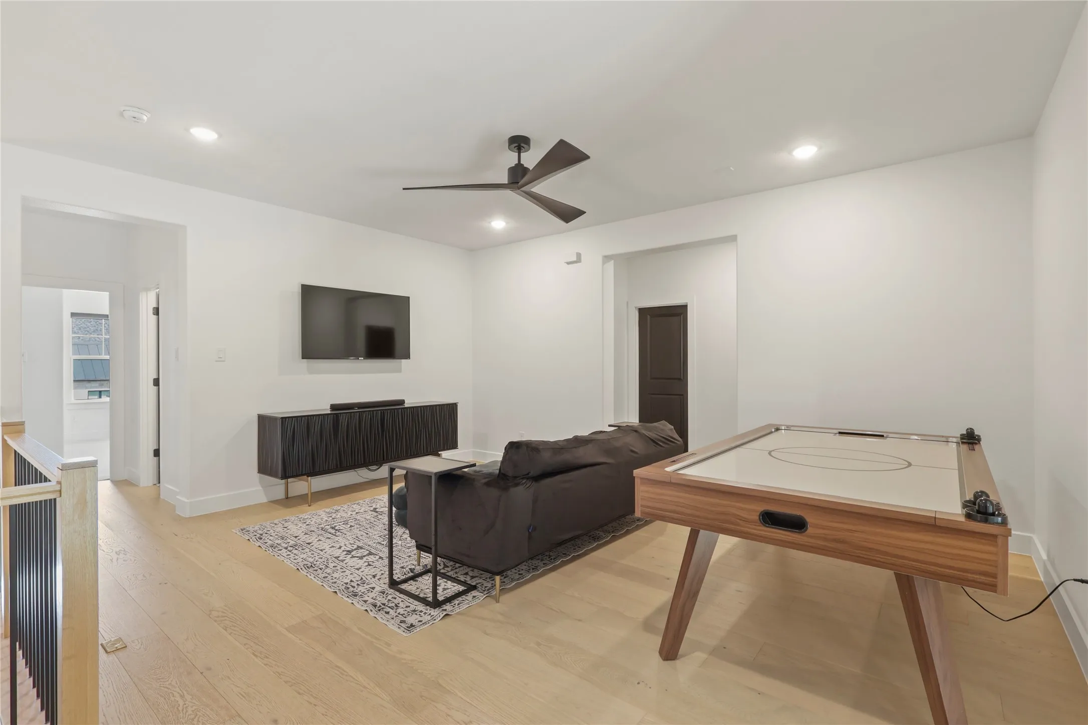 Single Family Residence For Rent in Collin County , 2217 Zaide Way, Celina, Texas 75009, 6 Bedroom, 7 Bathroom, 3 Garage spaces, 5,355 Sqft, built in 2023, mls#21391806, Real Estate Agent in Celina, Homes For Rent in Collin county, Homes For Rent in Celina, Realtor in Celina Texas, Real Estate Brokerage Independent Realty Texas, Luminita Cordes Realtor