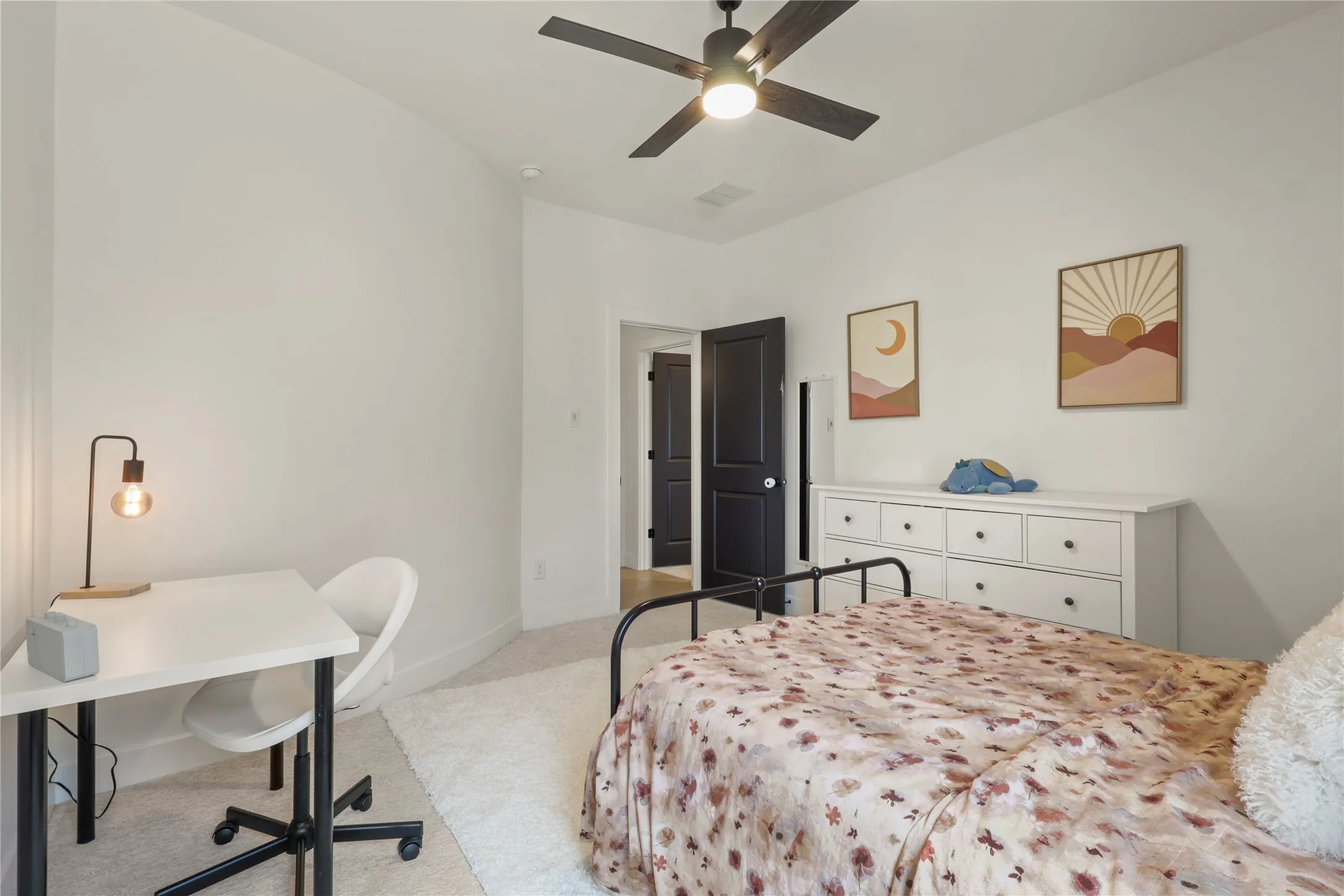 Single Family Residence For Rent in Collin County , 2217 Zaide Way, Celina, Texas 75009, 6 Bedroom, 7 Bathroom, 3 Garage spaces, 5,355 Sqft, built in 2023, mls#21391806, Real Estate Agent in Celina, Homes For Rent in Collin county, Homes For Rent in Celina, Realtor in Celina Texas, Real Estate Brokerage Independent Realty Texas, Luminita Cordes Realtor